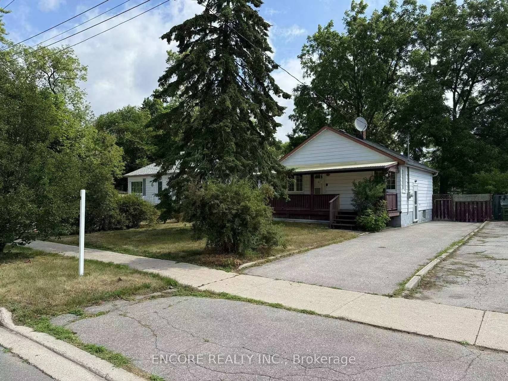 Photo 14 of 7 Weir Crescent, Scarborough, West Hill — HOMEH
