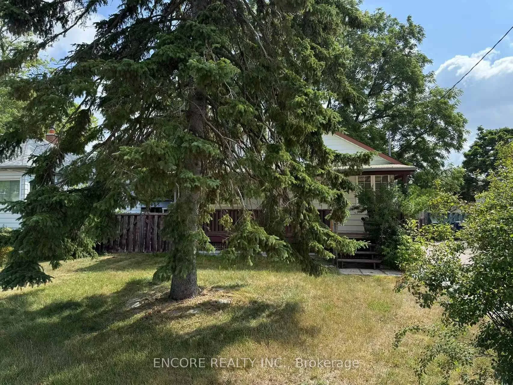 Photo 16 of 7 Weir Crescent, Scarborough, West Hill — HOMEH