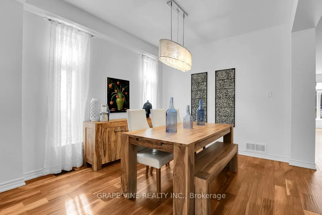 Photo 6 of 517 Overland Drive, Ottawa, Stittsville (North) — HOMEH