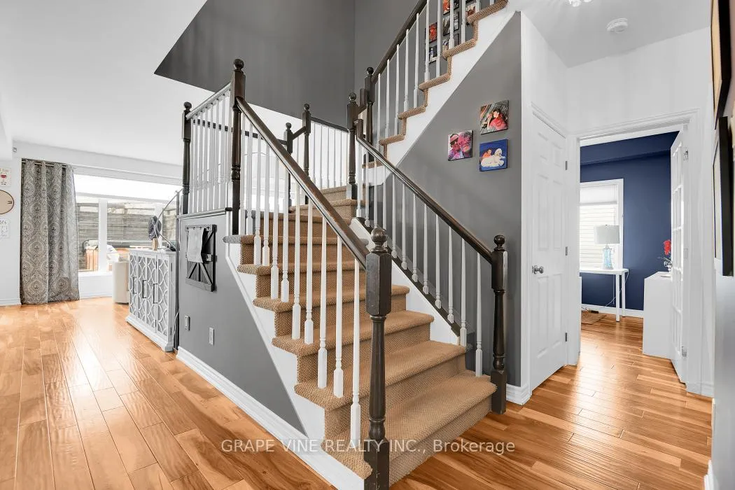 Photo 16 of 517 Overland Drive, Ottawa, Stittsville (North) — HOMEH