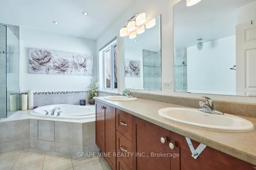 Photo 18 of 517 Overland Drive, Ottawa, Stittsville (North) — HOMEH