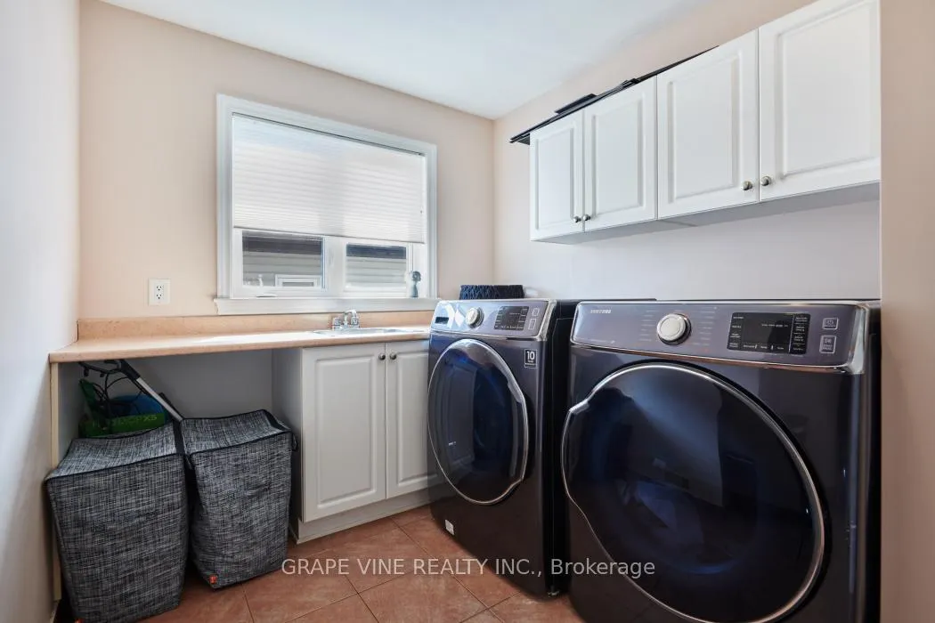 Photo 25 of 517 Overland Drive, Ottawa, Stittsville (North) — HOMEH