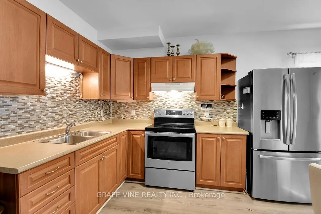 Photo 28 of 517 Overland Drive, Ottawa, Stittsville (North) — HOMEH