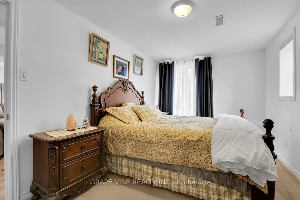 Photo 29 of 517 Overland Drive, Ottawa, Stittsville (North) — HOMEH