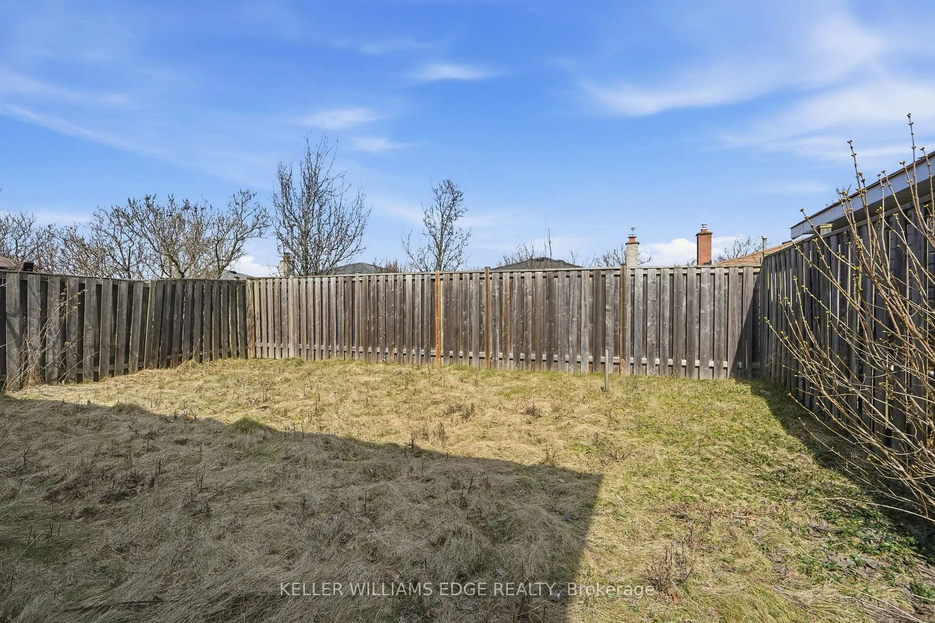 Photo 2 of 41 Kennard Street, Hamilton, Stoney Creek Mountain — HOMEH