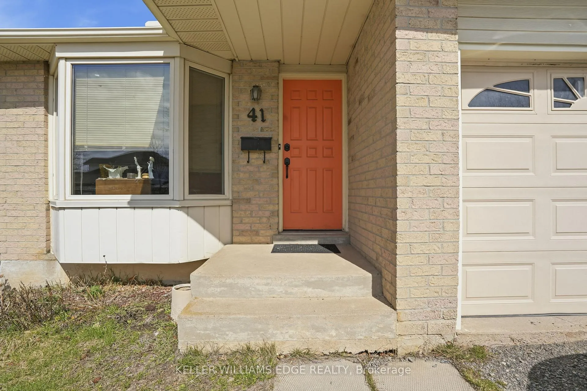 Photo 17 of 41 Kennard Street, Hamilton, Stoney Creek Mountain — HOMEH