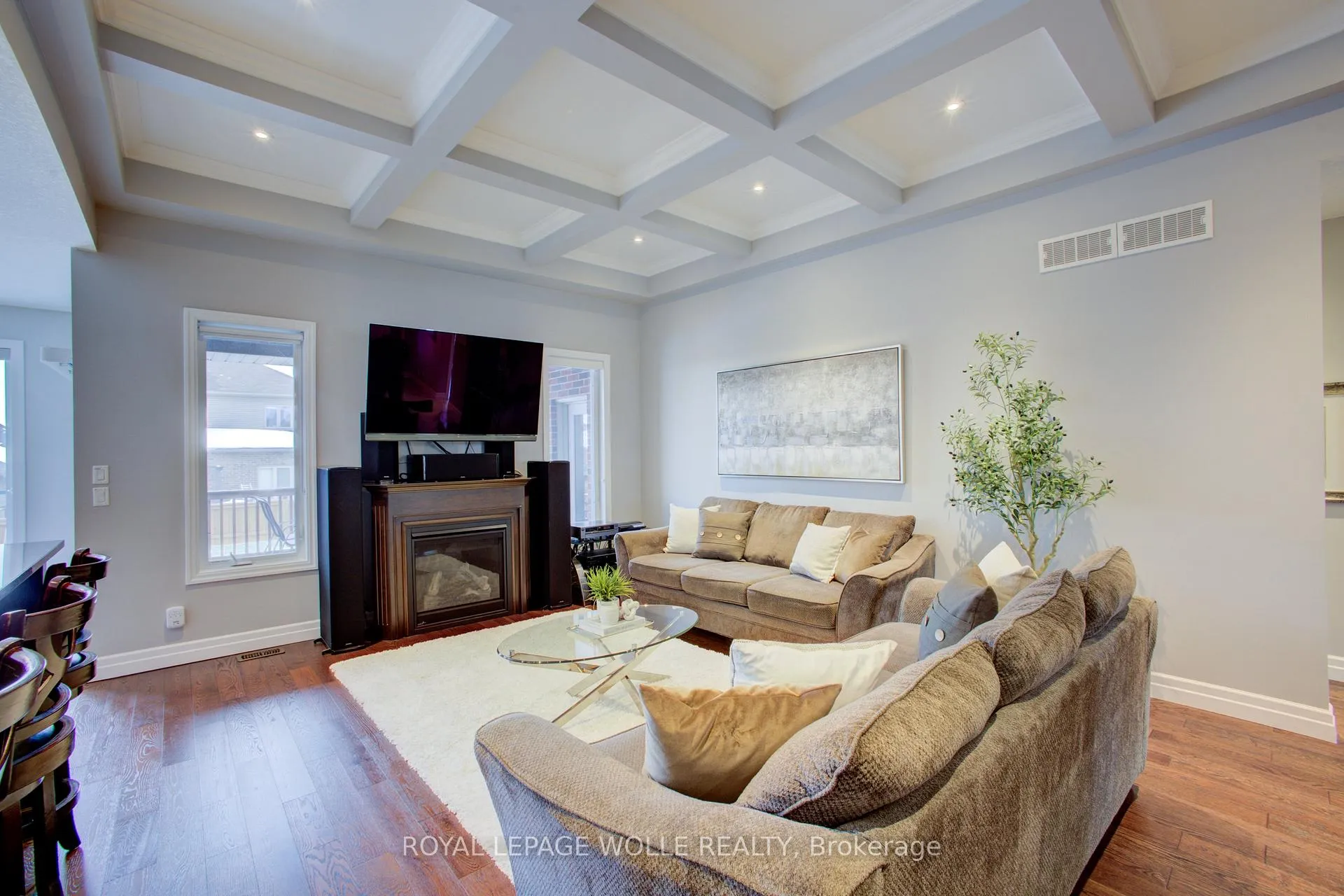 Photo 6 of 5 Jack koehler Lane W, Wellesley — HOMEH