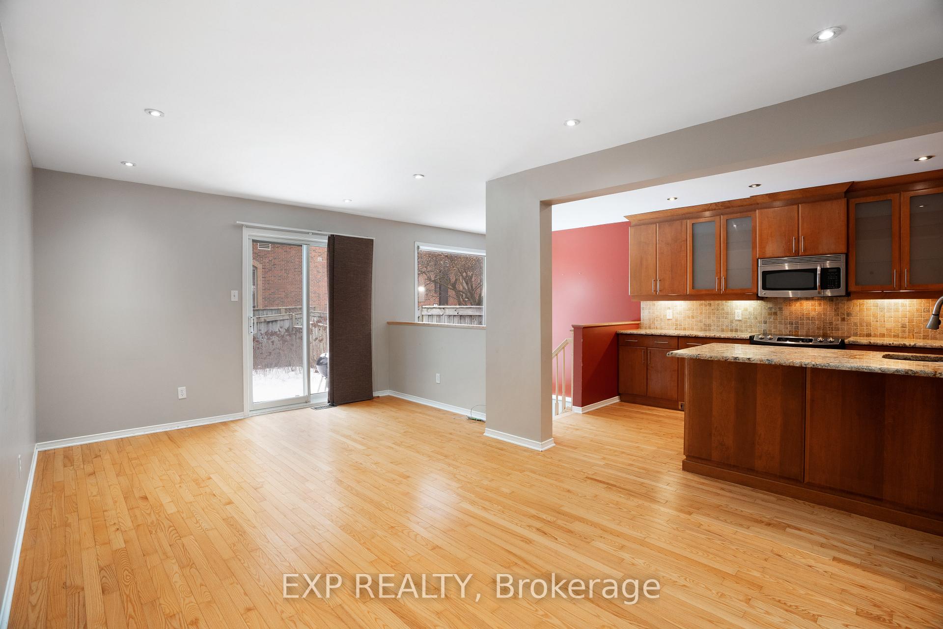 Photo 8 of 3448 Southgate Road, Ottawa, South Keys — HOMEH