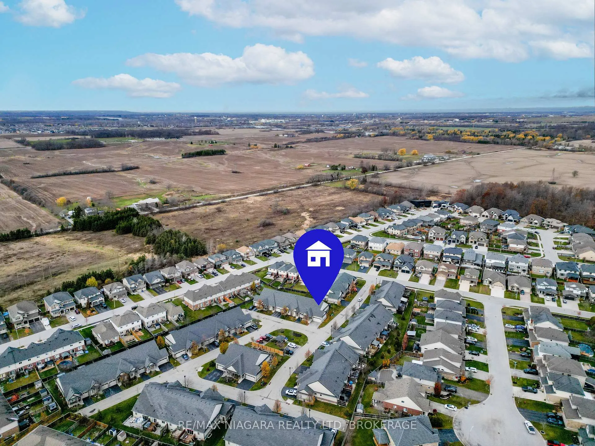 Photo 37 of Unit 4, 9440 Eagle Ridge Drive, Niagara Falls, Forestview — HOMEH