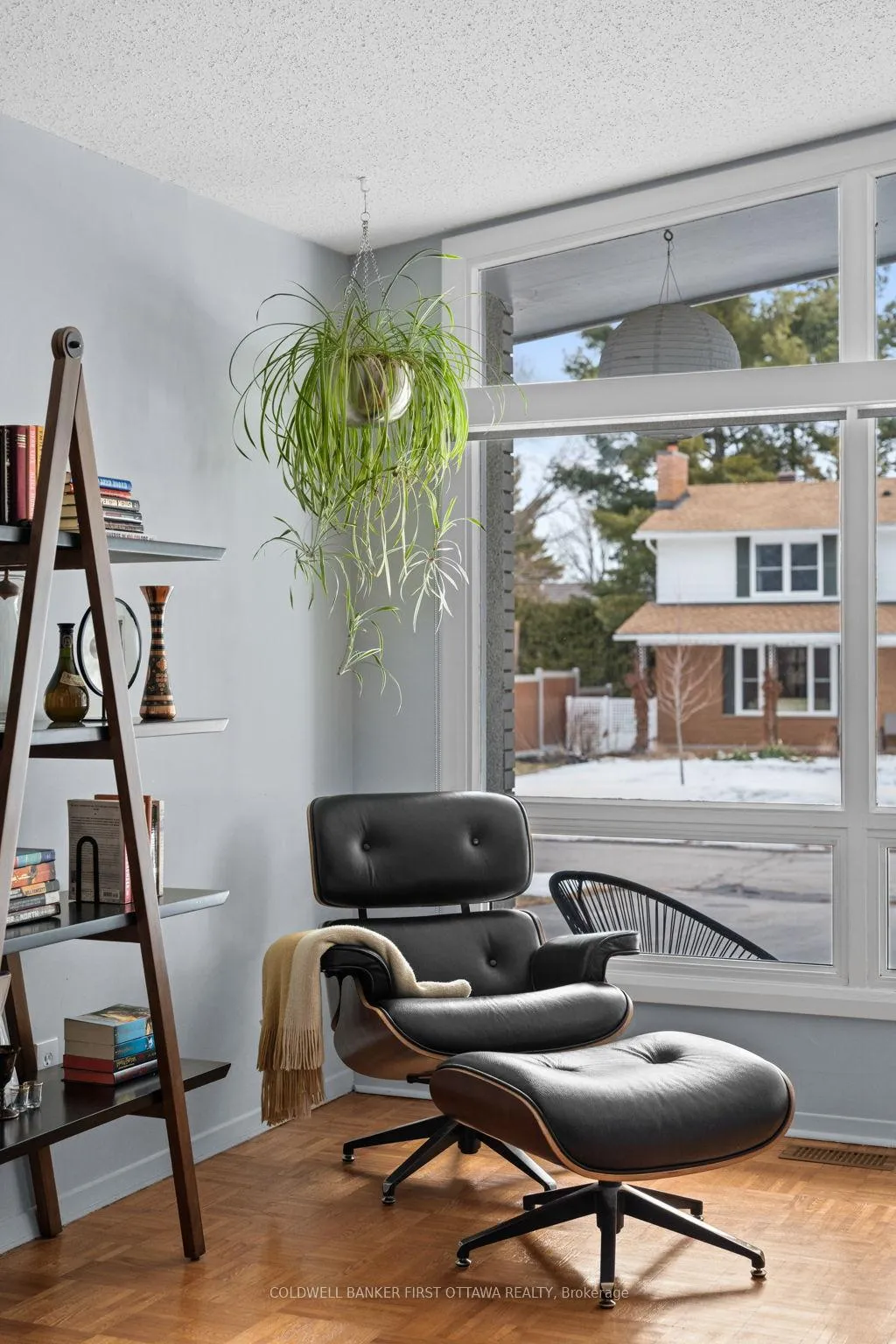 Photo 10 of 4 Alderbrook Drive, Ottawa, Sheahan Estates/Trend Village — HOMEH