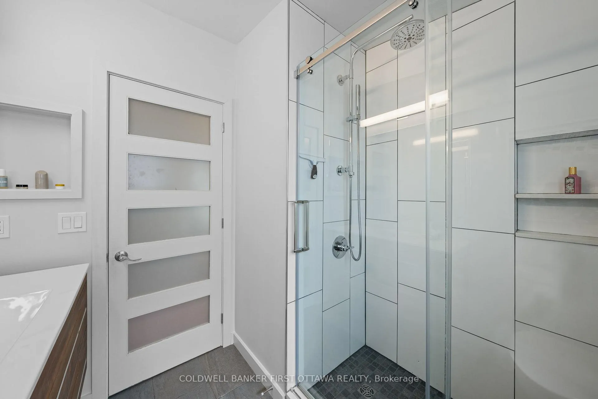 Photo 19 of 4 Alderbrook Drive, Ottawa, Sheahan Estates/Trend Village — HOMEH