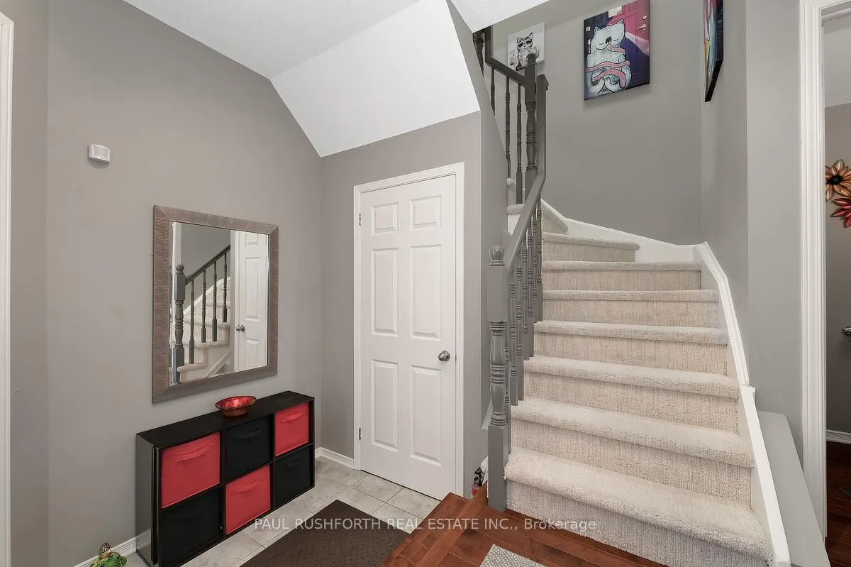 Photo 4 of 38 Windeyer Crescent, Ottawa, Kanata - Kanata Lakes/Heritage Hills — HOMEH