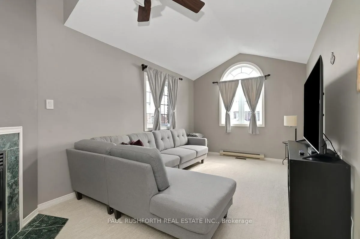 Photo 19 of 38 Windeyer Crescent, Ottawa, Kanata - Kanata Lakes/Heritage Hills — HOMEH