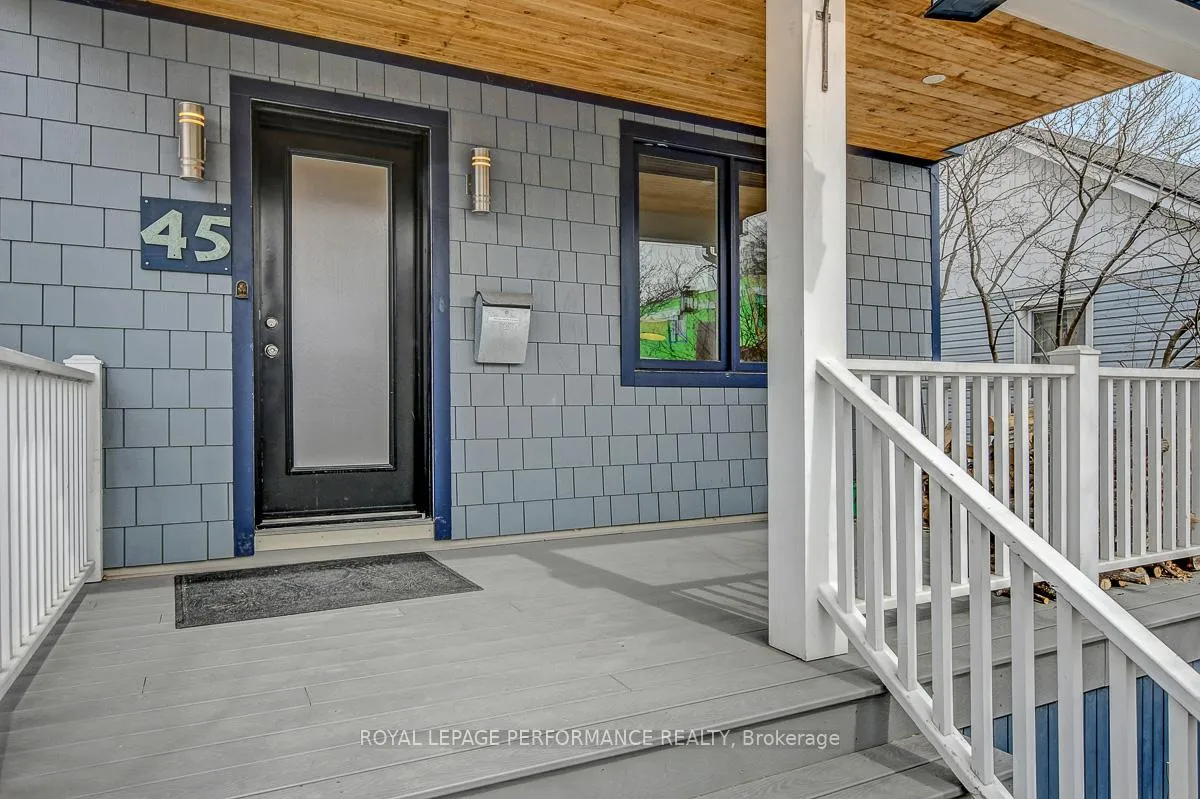 Photo 3 of 45 Queen Mary Street, Ottawa, Overbrook — HOMEH