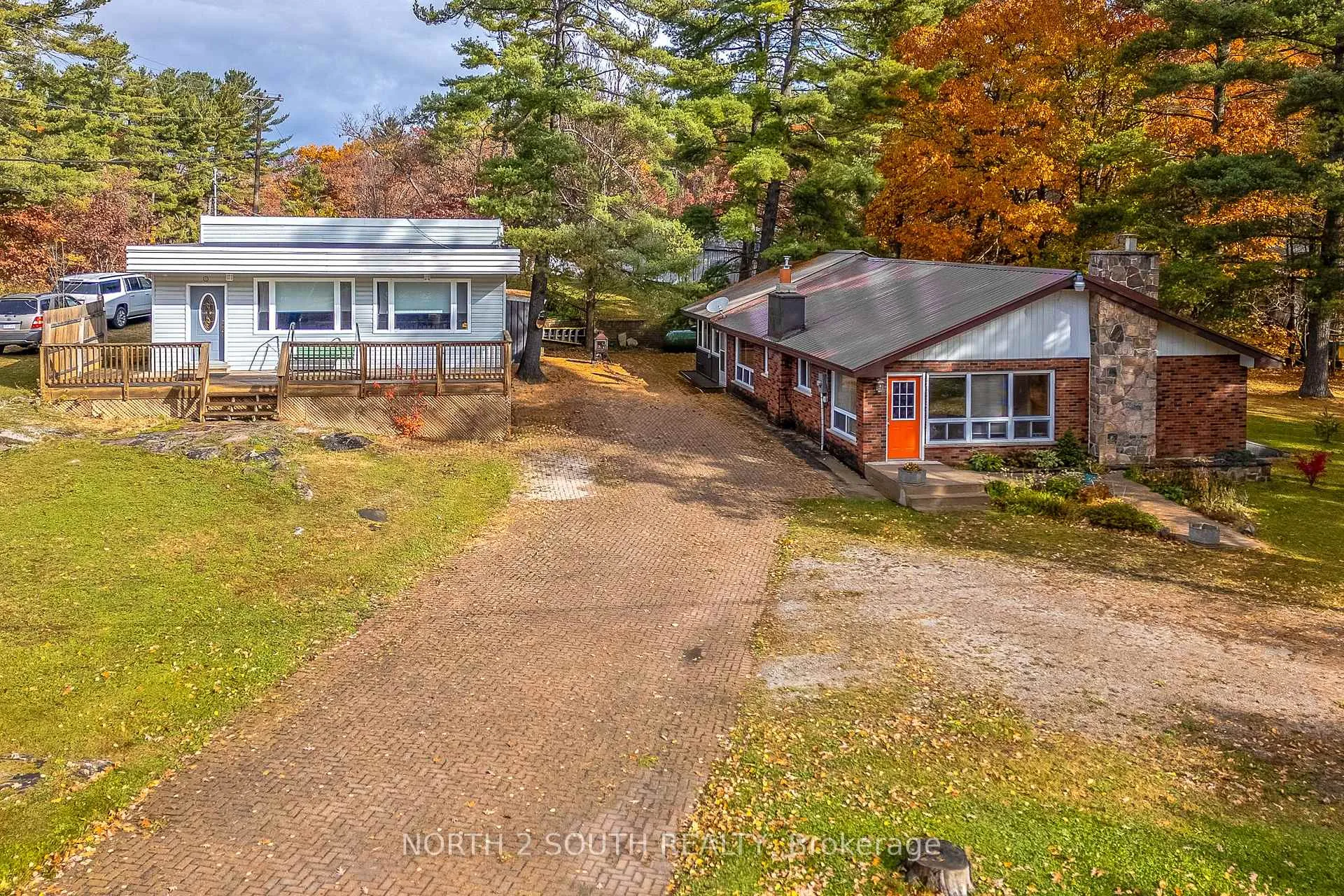 Photo of 2512 Honey Harbour Road