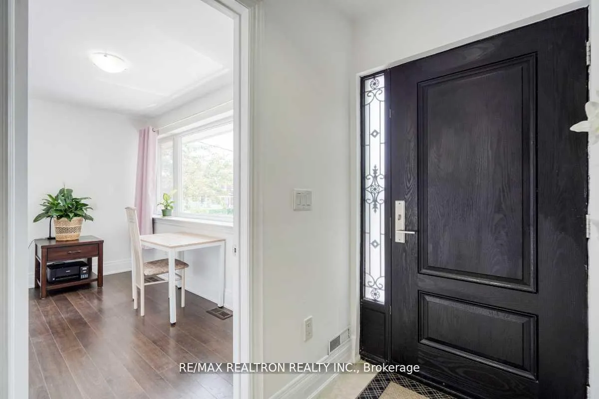 Photo 3 of 44 Jesmond Avenue N, Toronto, Oakwood Village — HOMEH