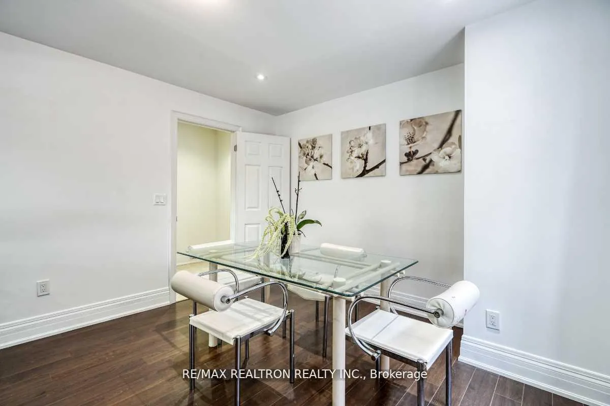 Photo 11 of 44 Jesmond Avenue N, Toronto, Oakwood Village — HOMEH