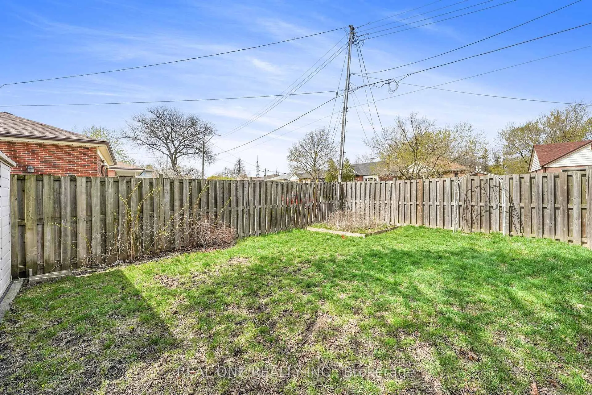 Photo 24 of Unit Upper, 22 Halam Avenue, Hamilton, Burkholme — HOMEH