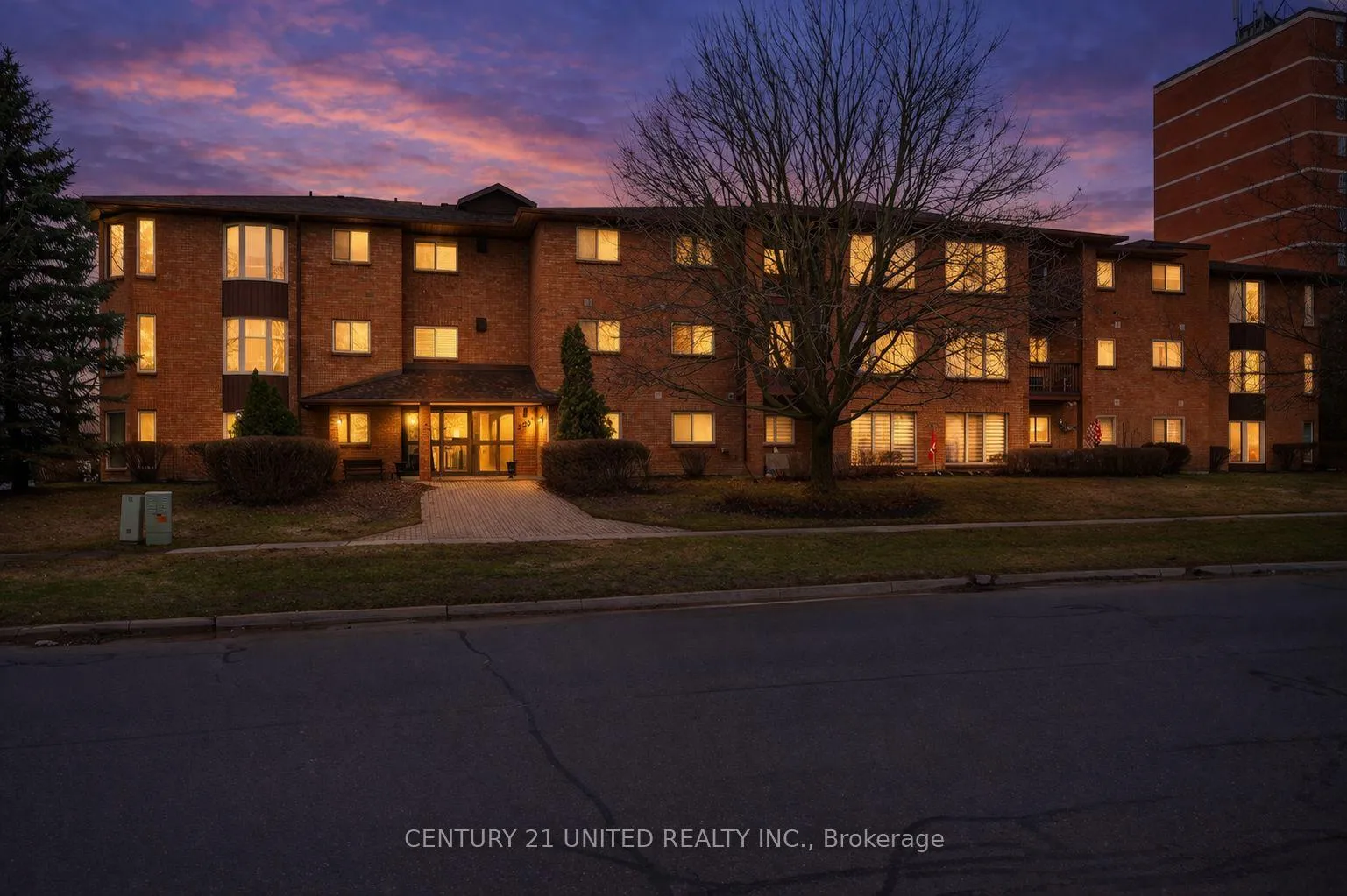 Photo 1 of Unit 206, 2185 Walker Avenue, Peterborough, Ashburnham Ward 4 — HOMEH