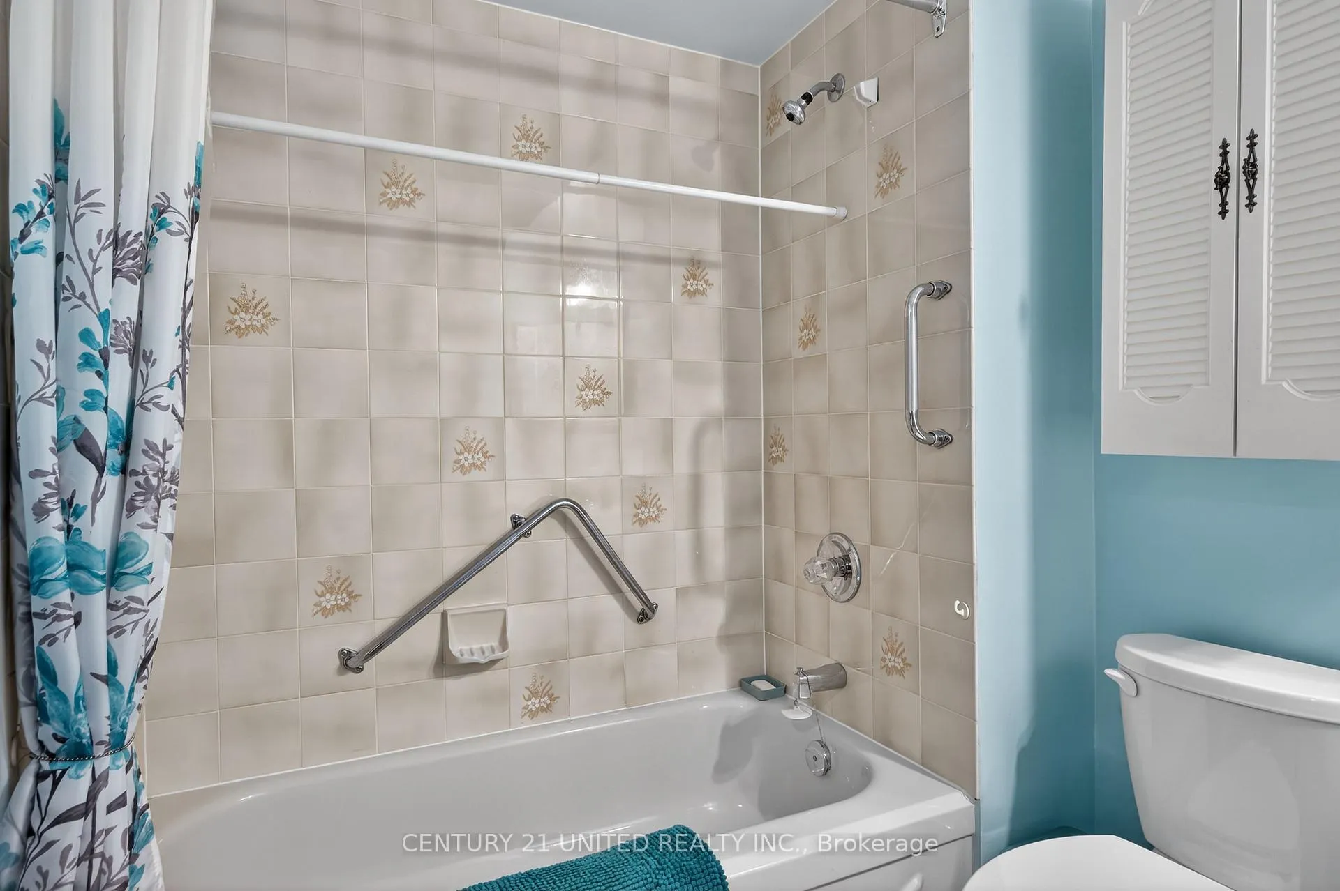 Photo 38 of Unit 206, 2185 Walker Avenue, Peterborough, Ashburnham Ward 4 — HOMEH