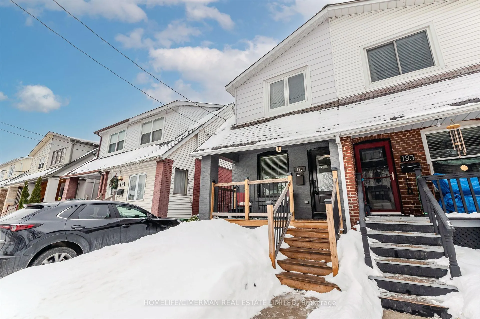 Photo 2 of 195 Torrens Avenue, Toronto, East York — HOMEH