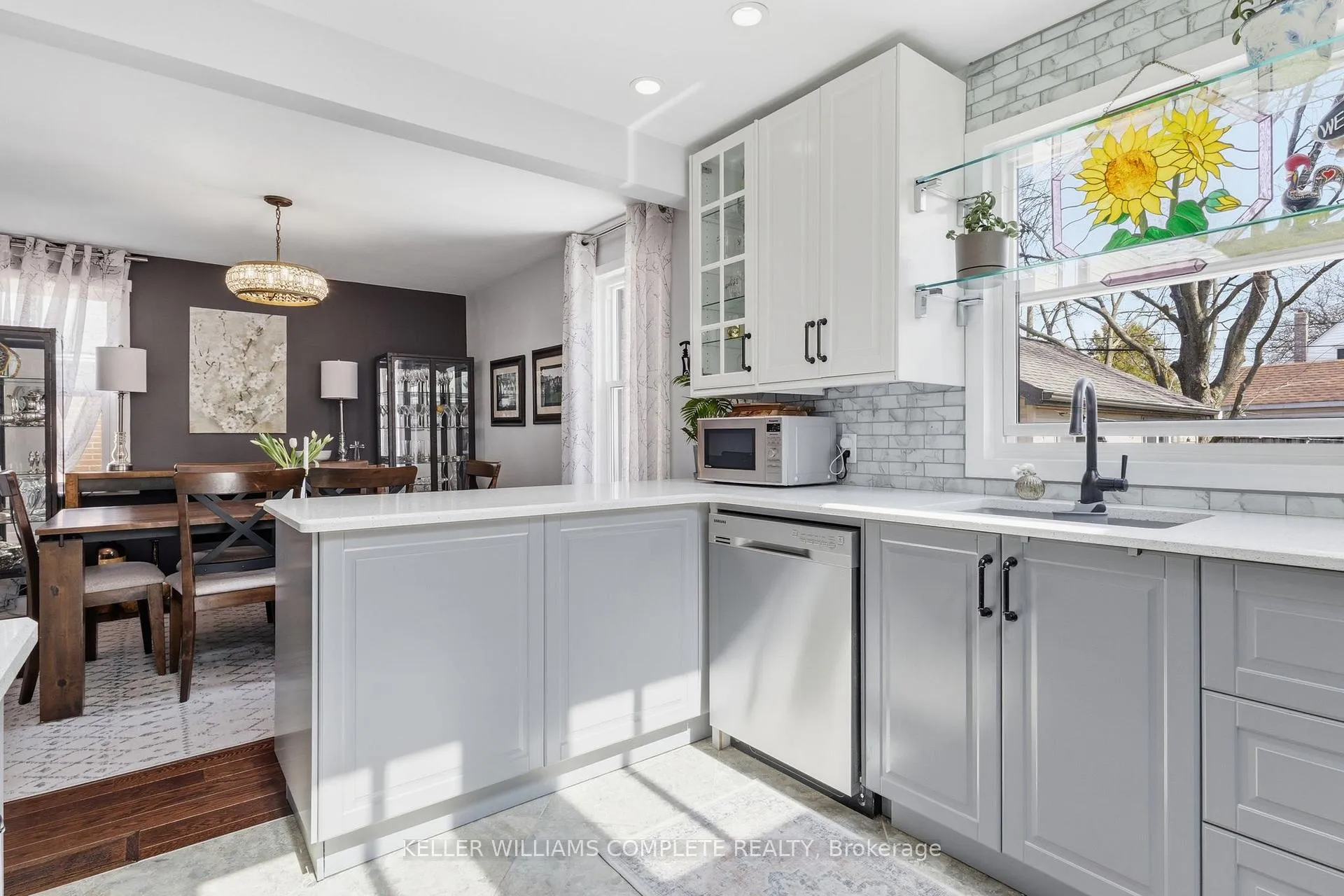 Photo 16 of 299 East 24th Street, Hamilton, Burkholme — HOMEH