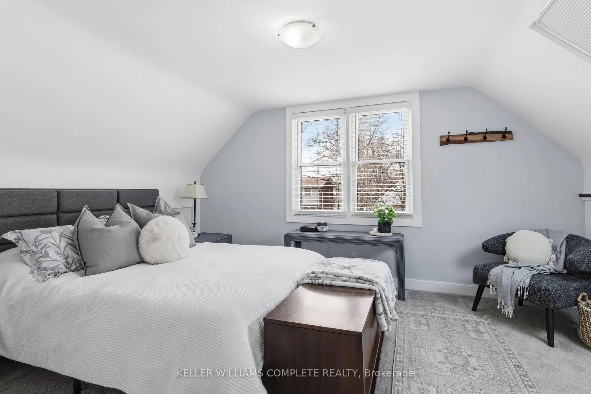 Photo 23 of 299 East 24th Street, Hamilton, Burkholme — HOMEH