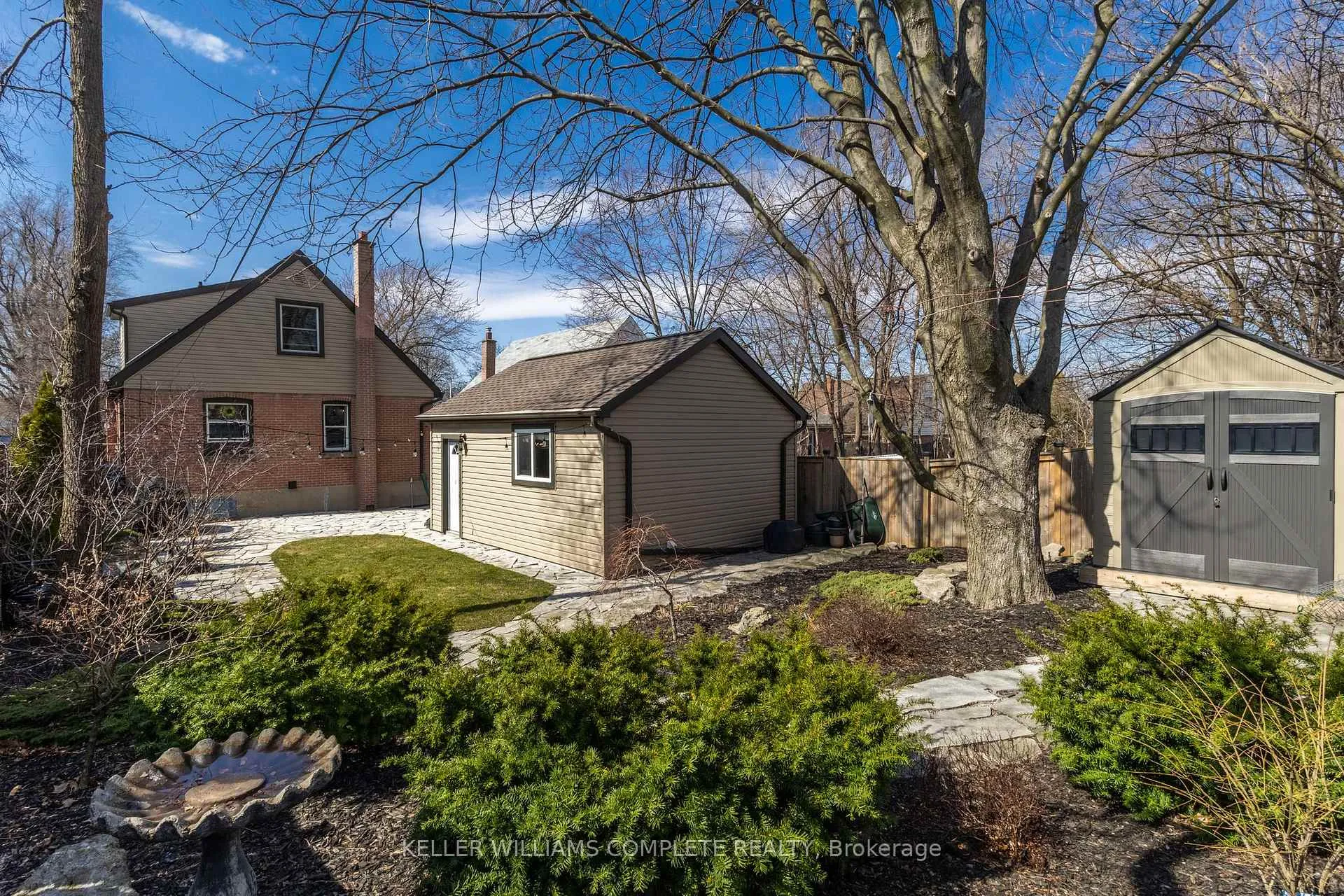 Photo 30 of 299 East 24th Street, Hamilton, Burkholme — HOMEH