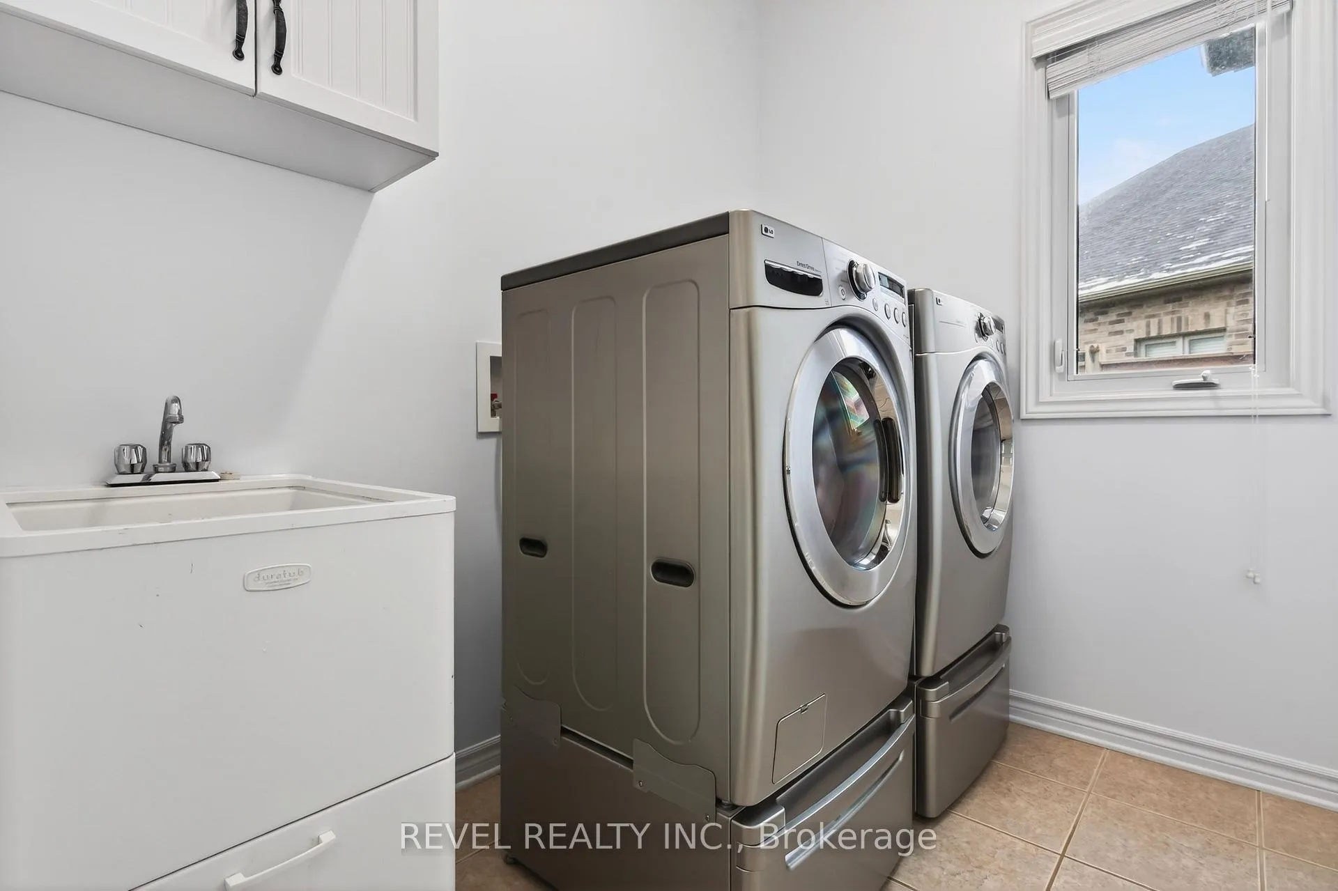 Photo 21 of 3190 Pincombe Drive, London, South W — HOMEH