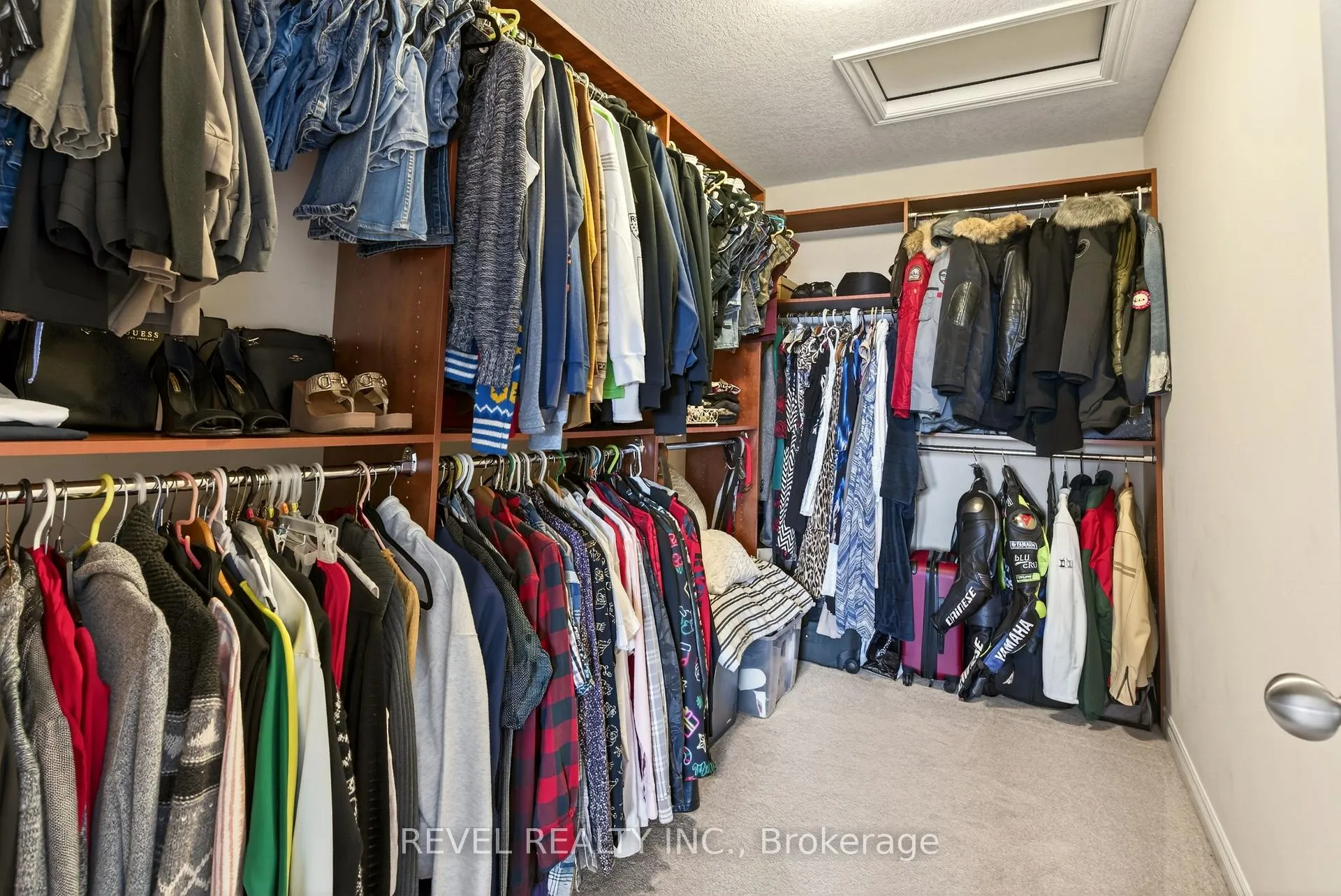 Photo 33 of 3190 Pincombe Drive, London, South W — HOMEH