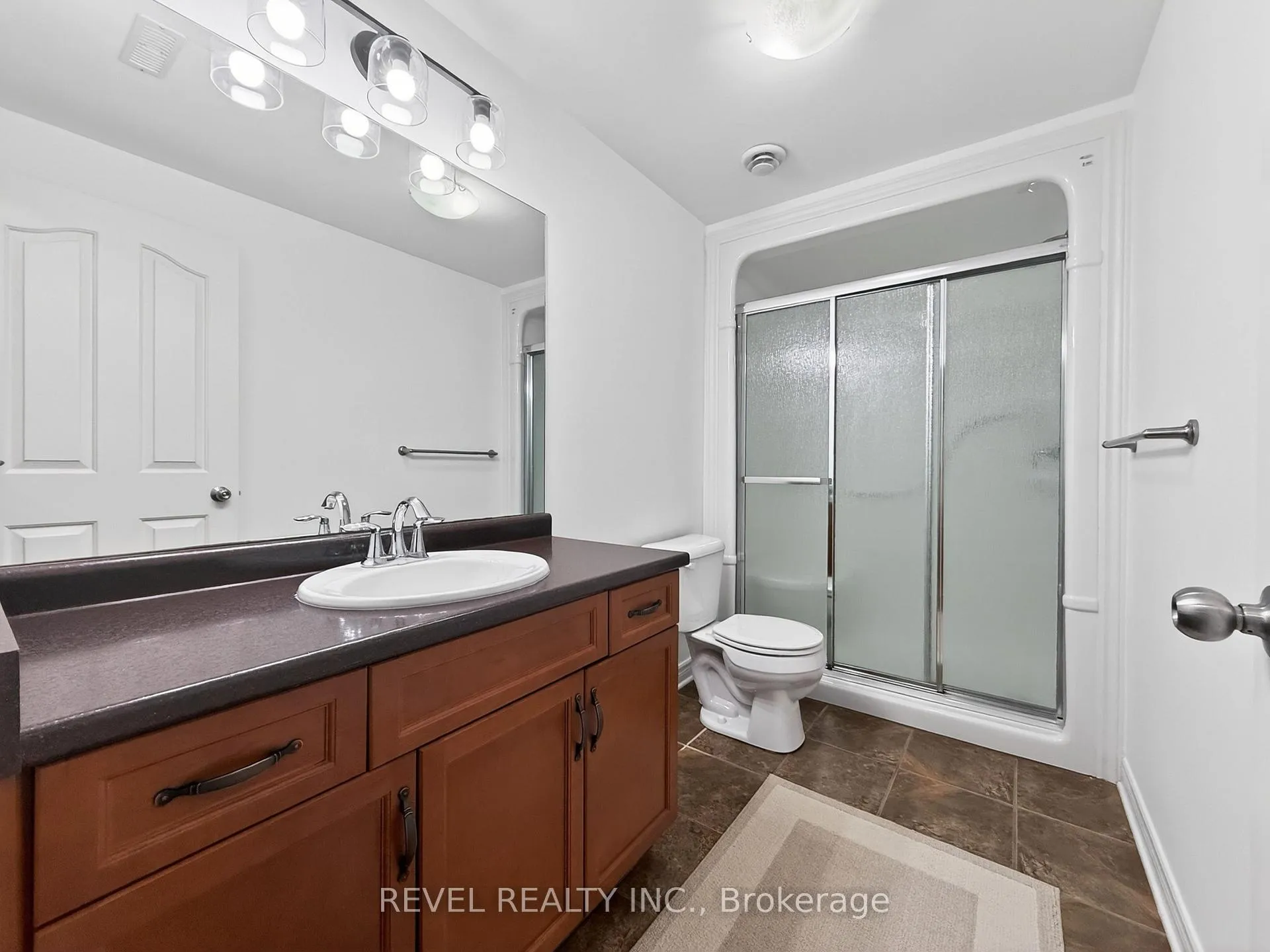 Photo 38 of 3190 Pincombe Drive, London, South W — HOMEH