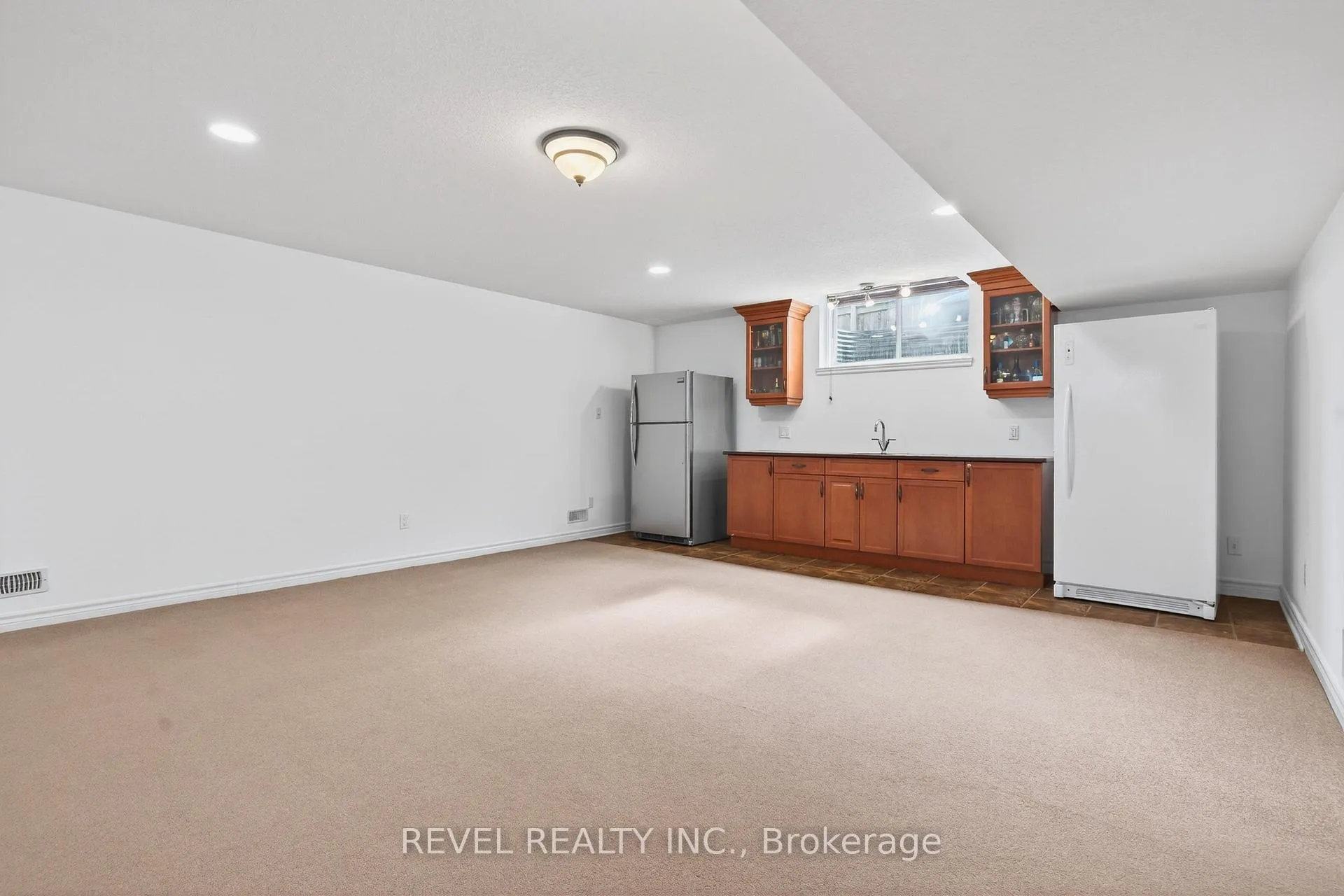 Photo 40 of 3190 Pincombe Drive, London, South W — HOMEH