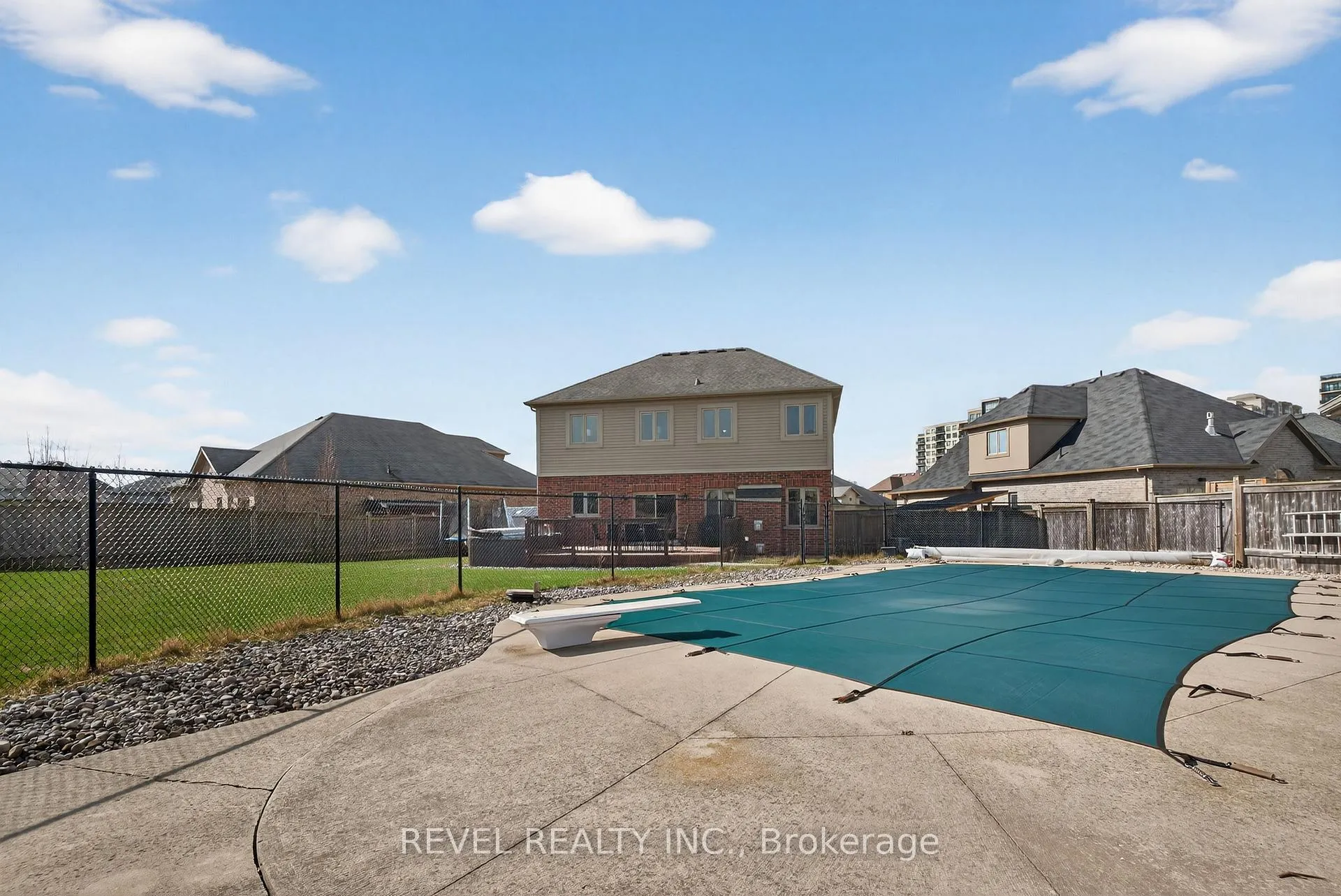 Photo 45 of 3190 Pincombe Drive, London, South W — HOMEH