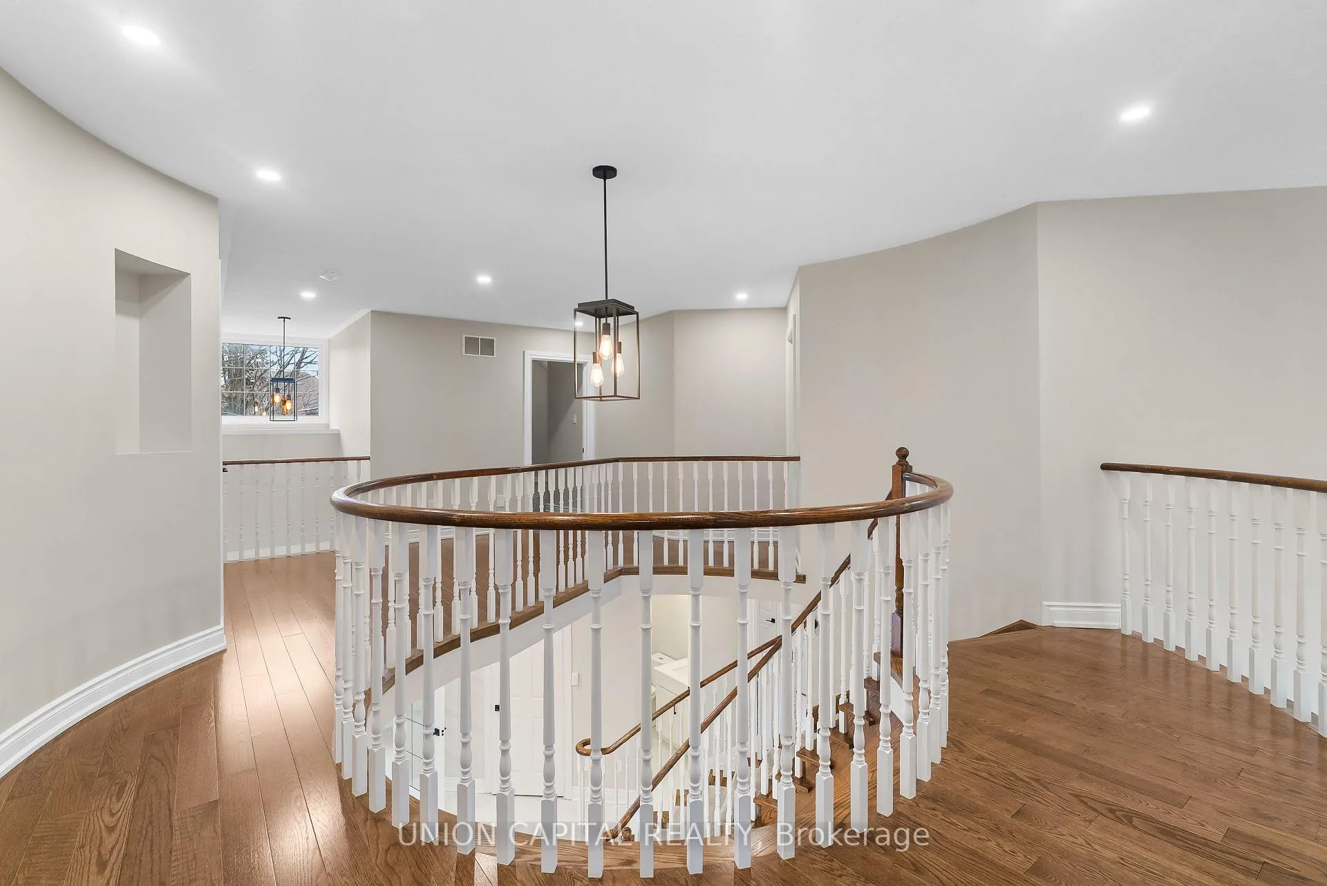Photo 19 of 86 Charing Crescent, Aurora, Aurora Highlands — HOMEH