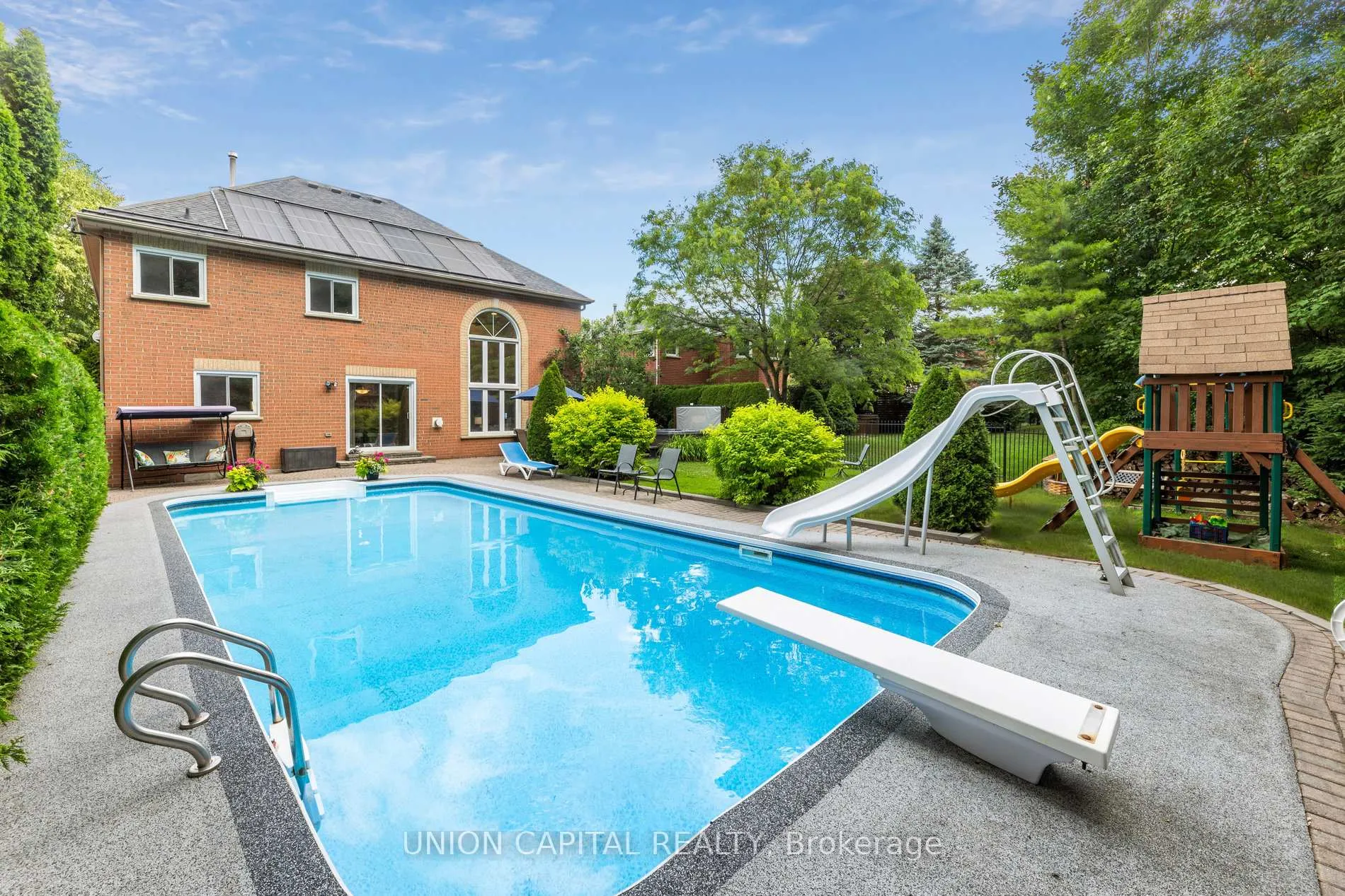 Photo 36 of 86 Charing Crescent, Aurora, Aurora Highlands — HOMEH