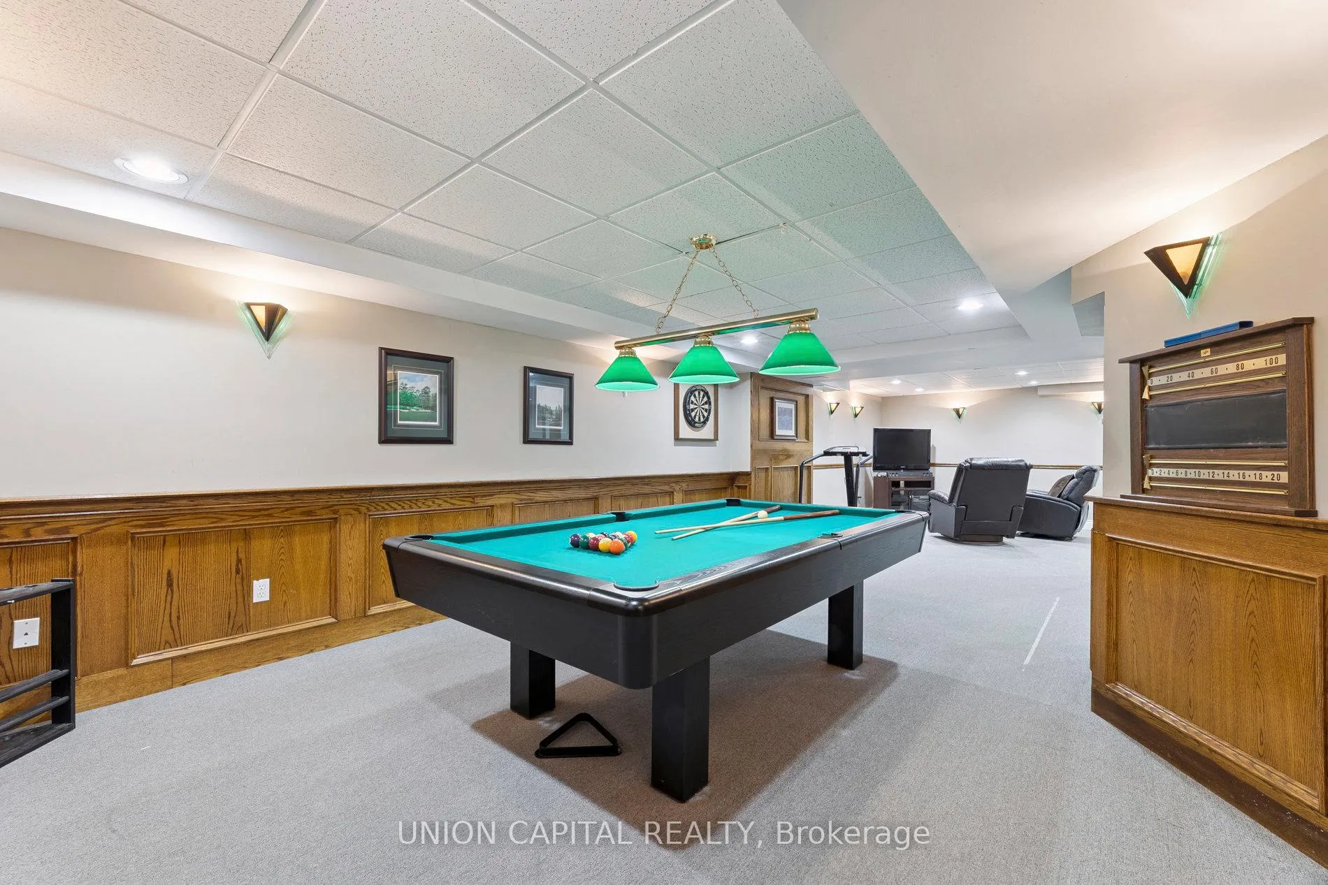 Photo 43 of 86 Charing Crescent, Aurora, Aurora Highlands — HOMEH
