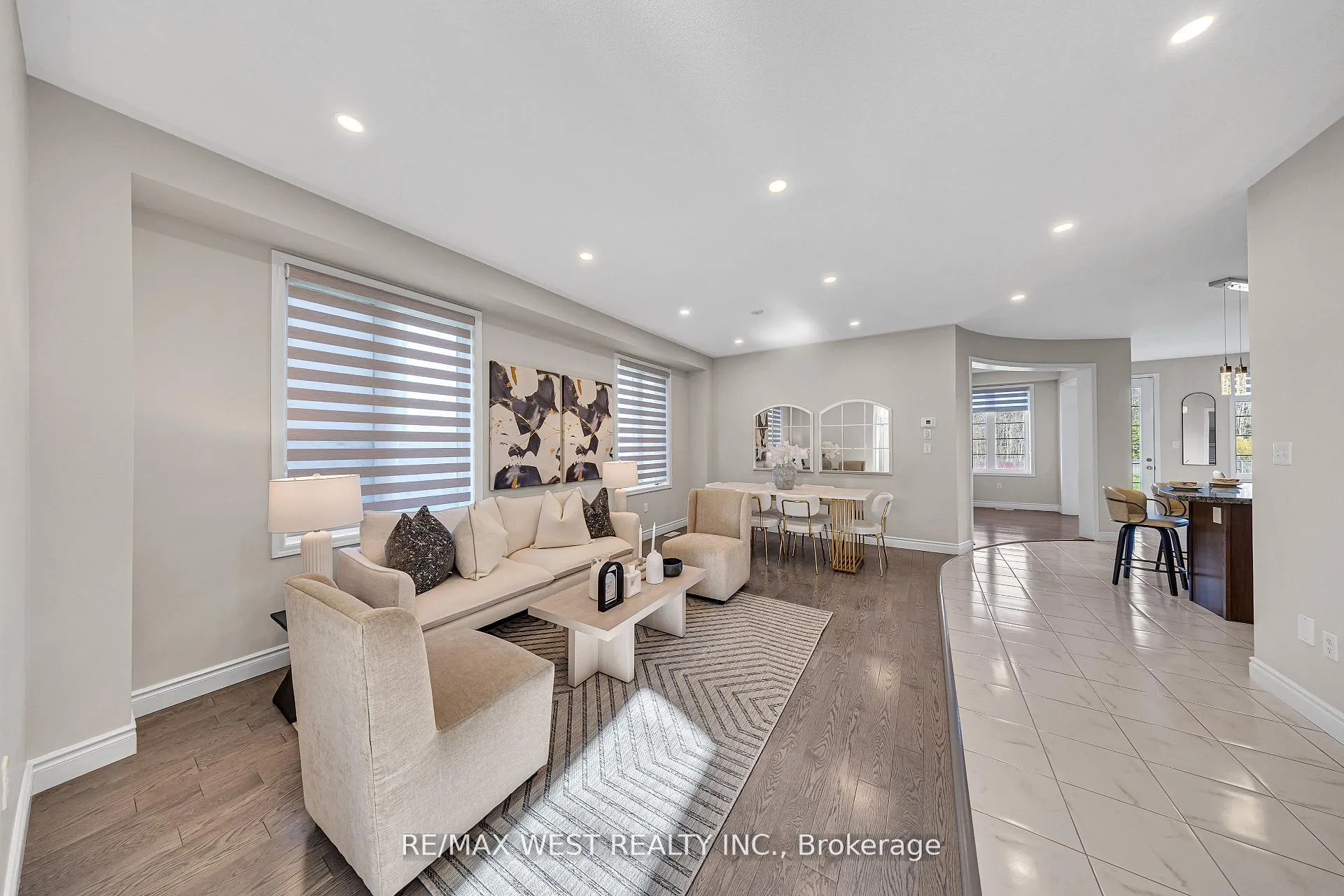 Photo 4 of 2485 Bandsman Crescent, Oshawa, Windfields — HOMEH