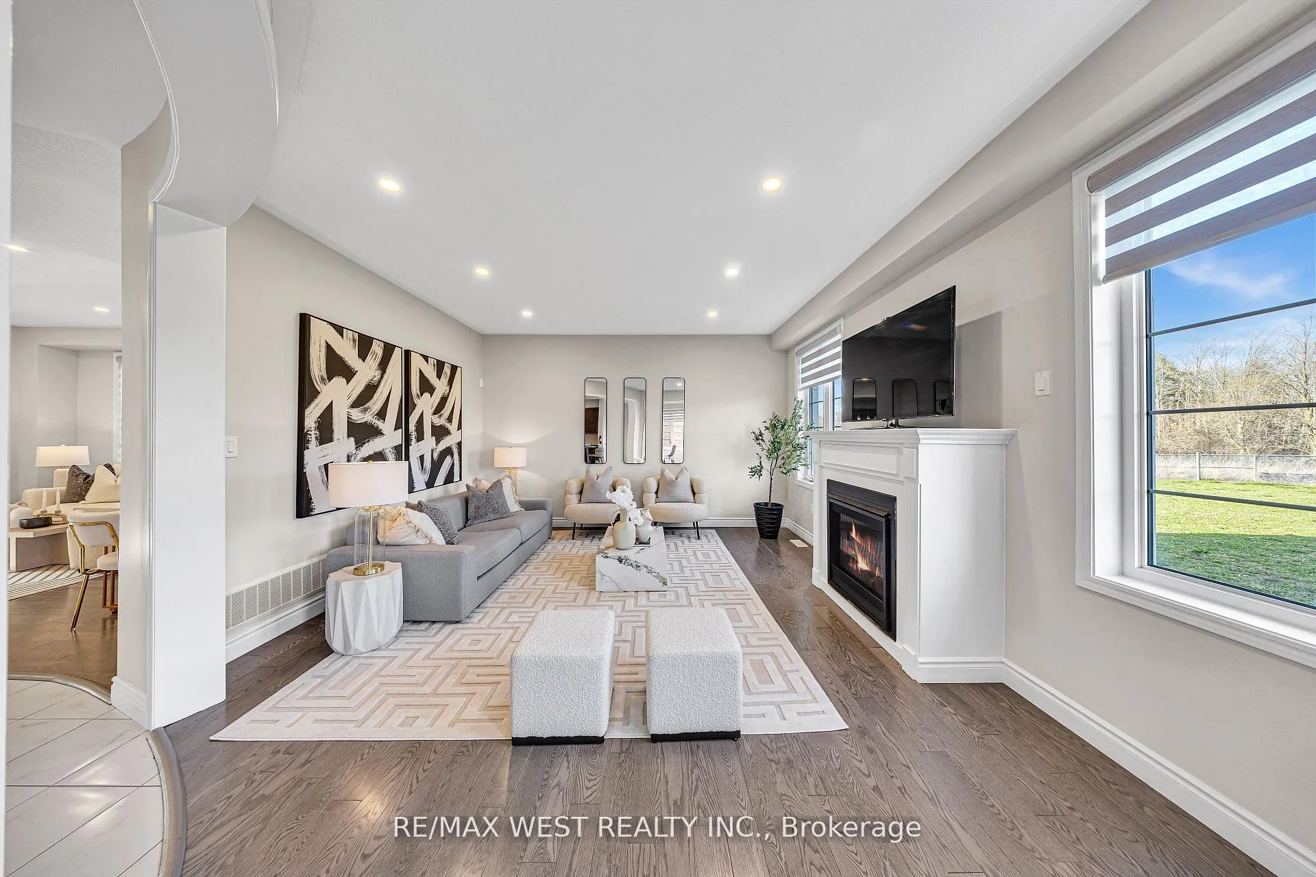 Photo 14 of 2485 Bandsman Crescent, Oshawa, Windfields — HOMEH