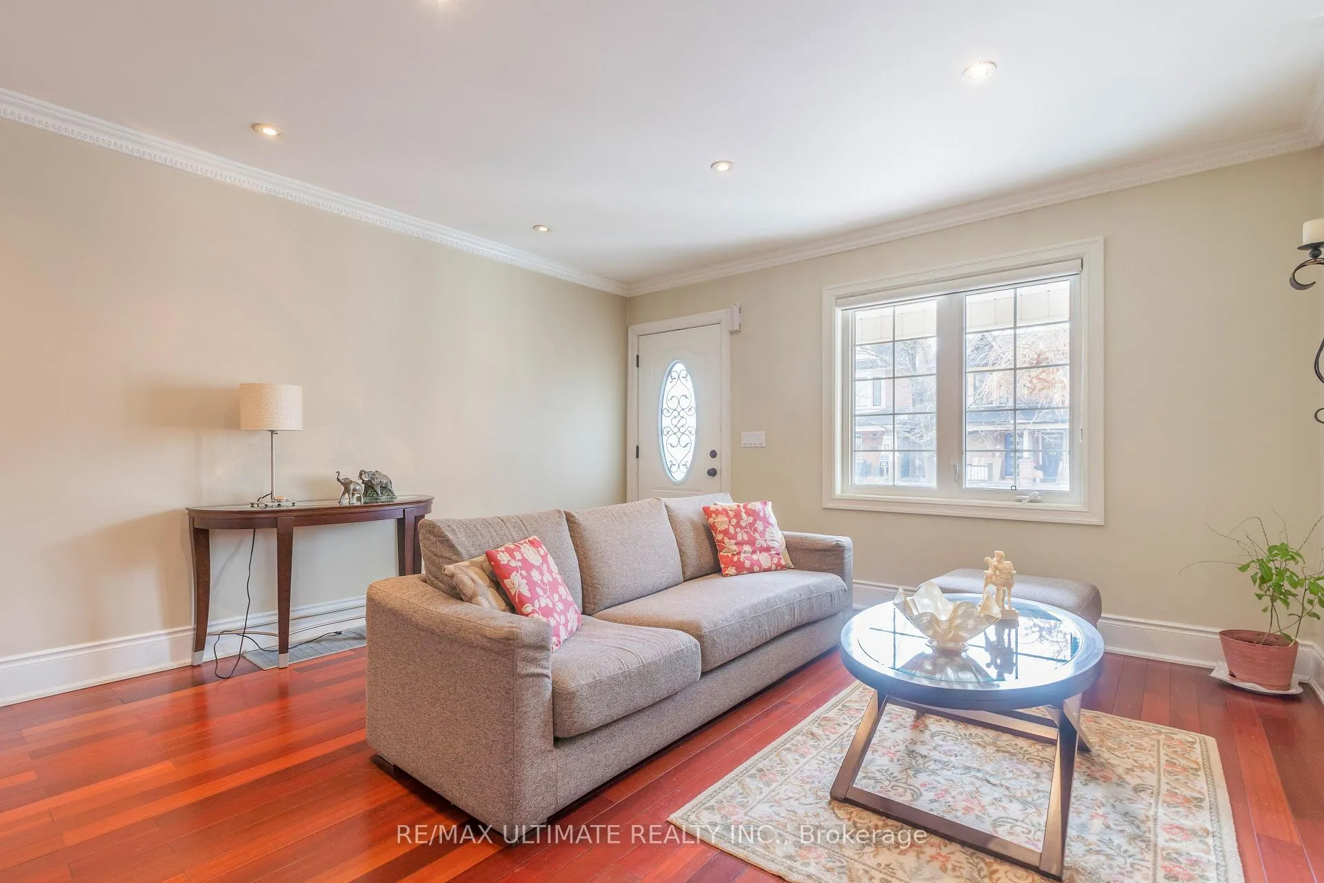 Photo 5 of 116 Ascot Avenue, Toronto, Corso Italia-Davenport — HOMEH