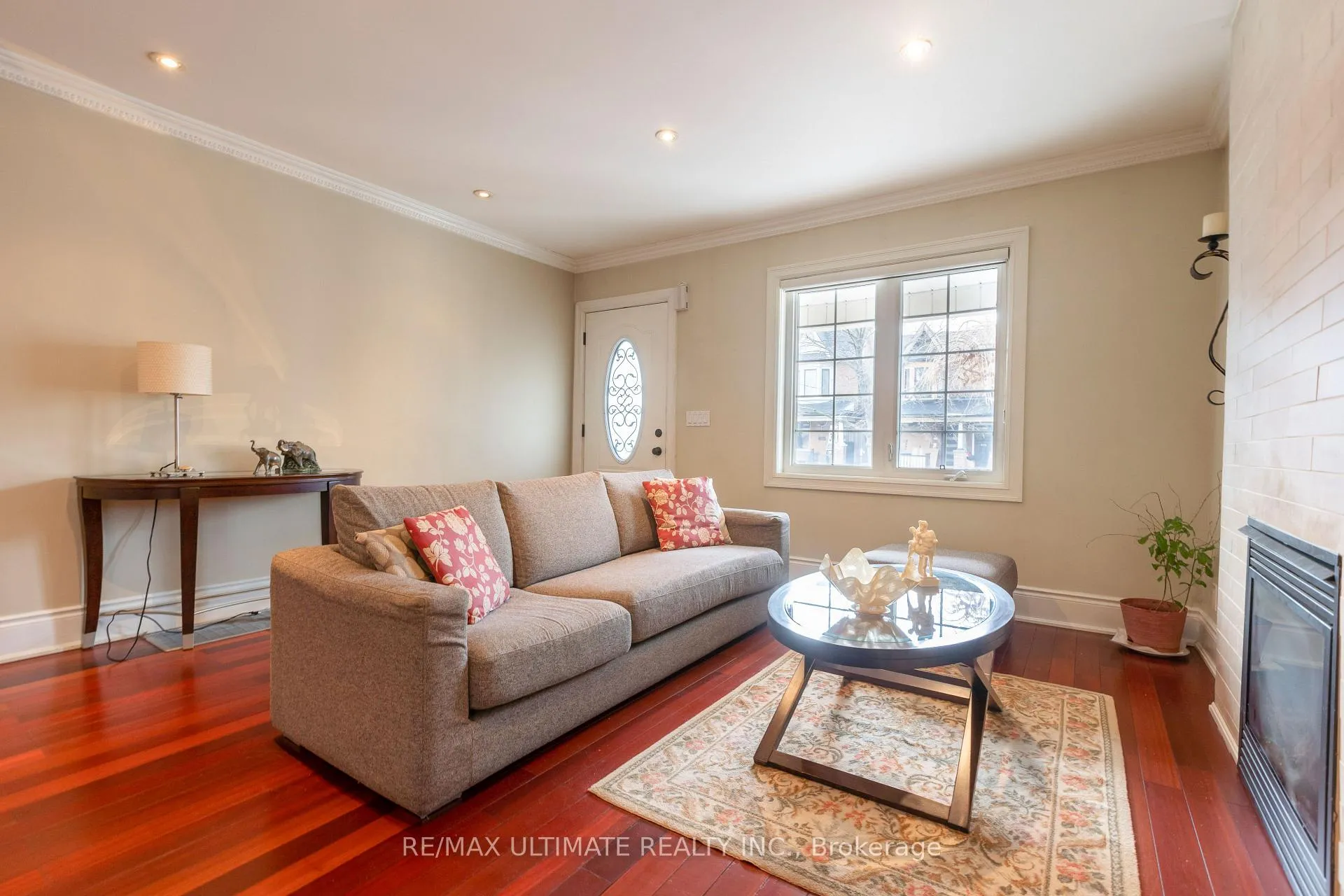 Photo 9 of 116 Ascot Avenue, Toronto, Corso Italia-Davenport — HOMEH