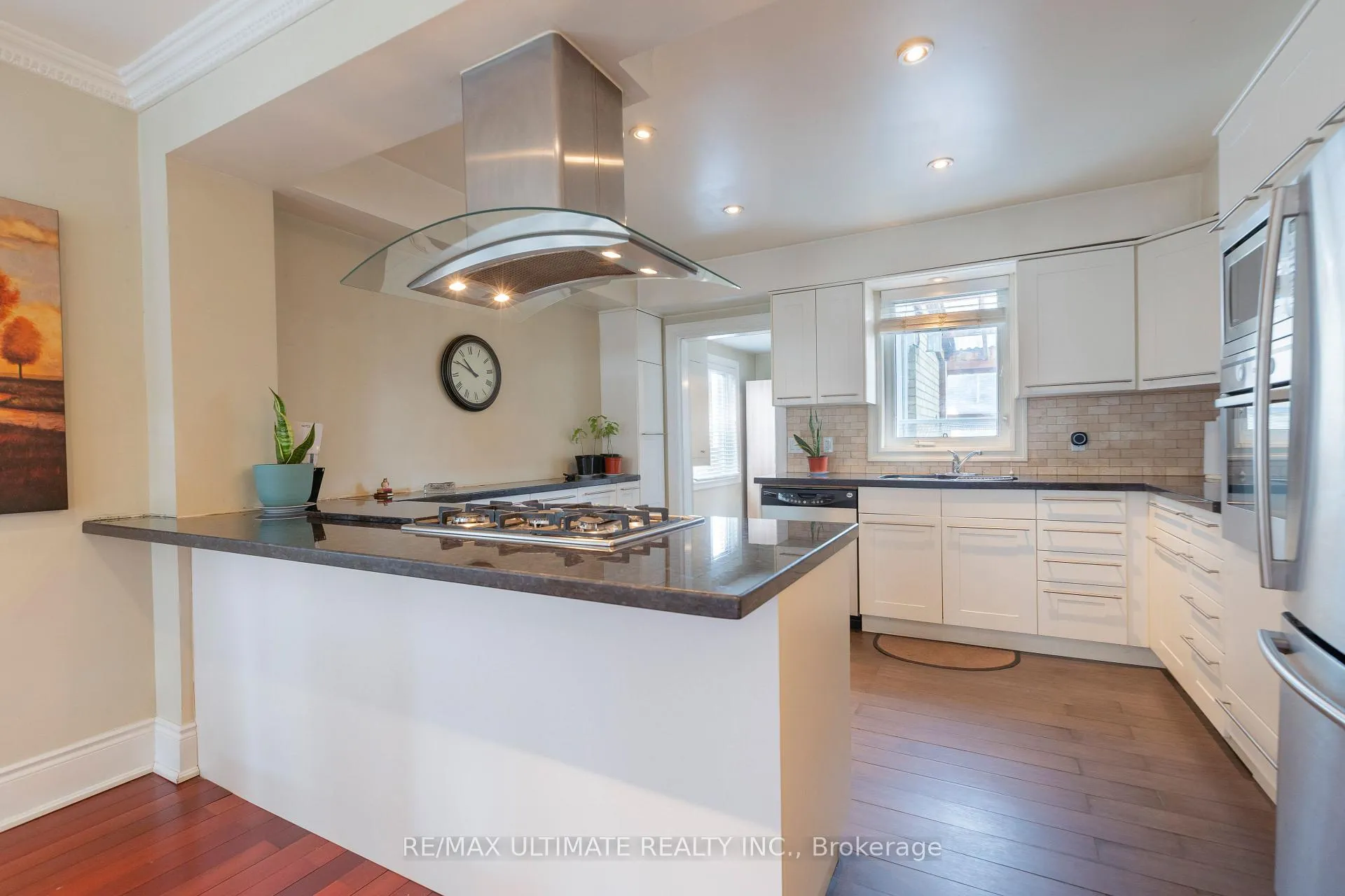 Photo 12 of 116 Ascot Avenue, Toronto, Corso Italia-Davenport — HOMEH