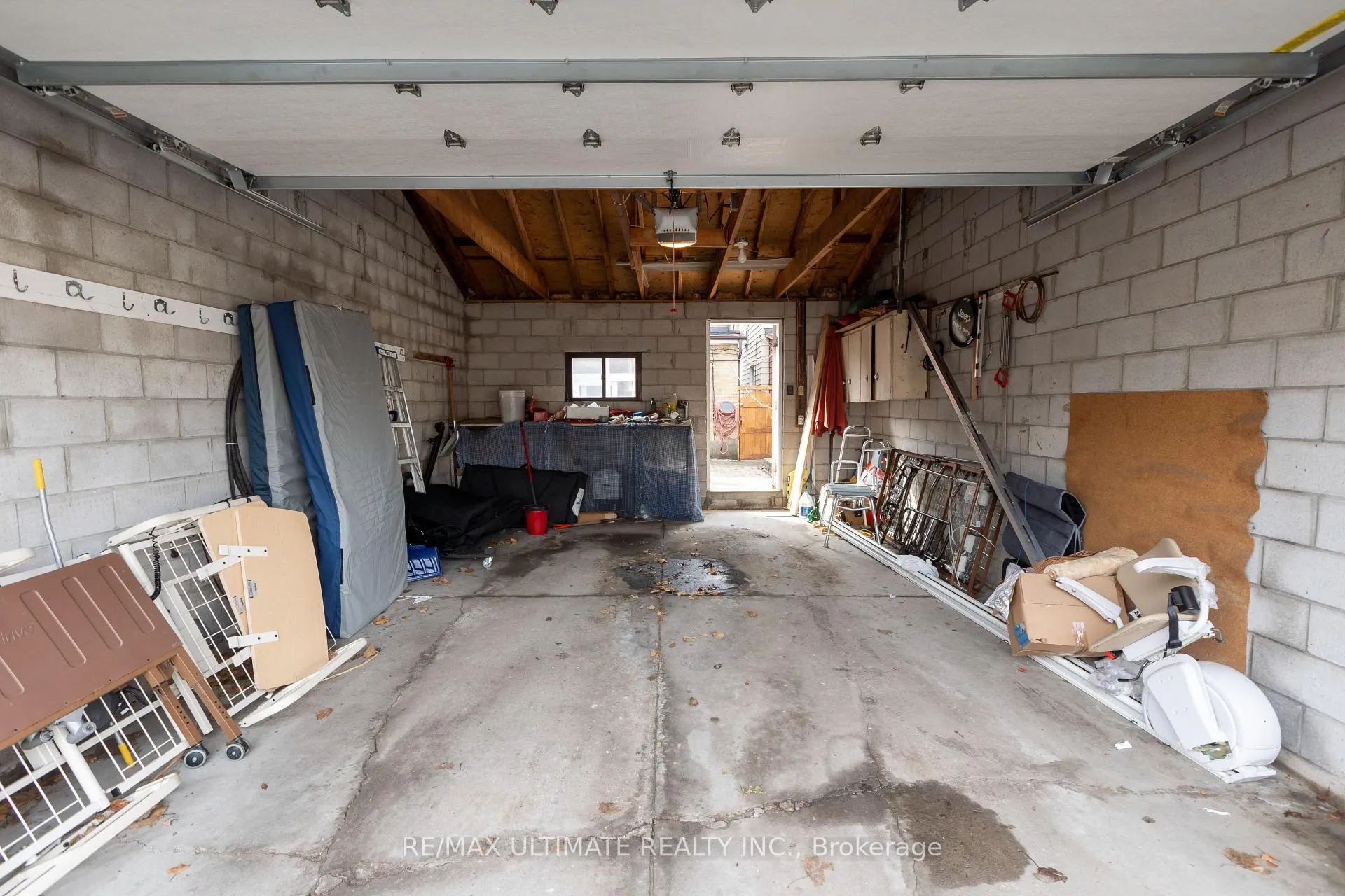 Photo 41 of 116 Ascot Avenue, Toronto, Corso Italia-Davenport — HOMEH