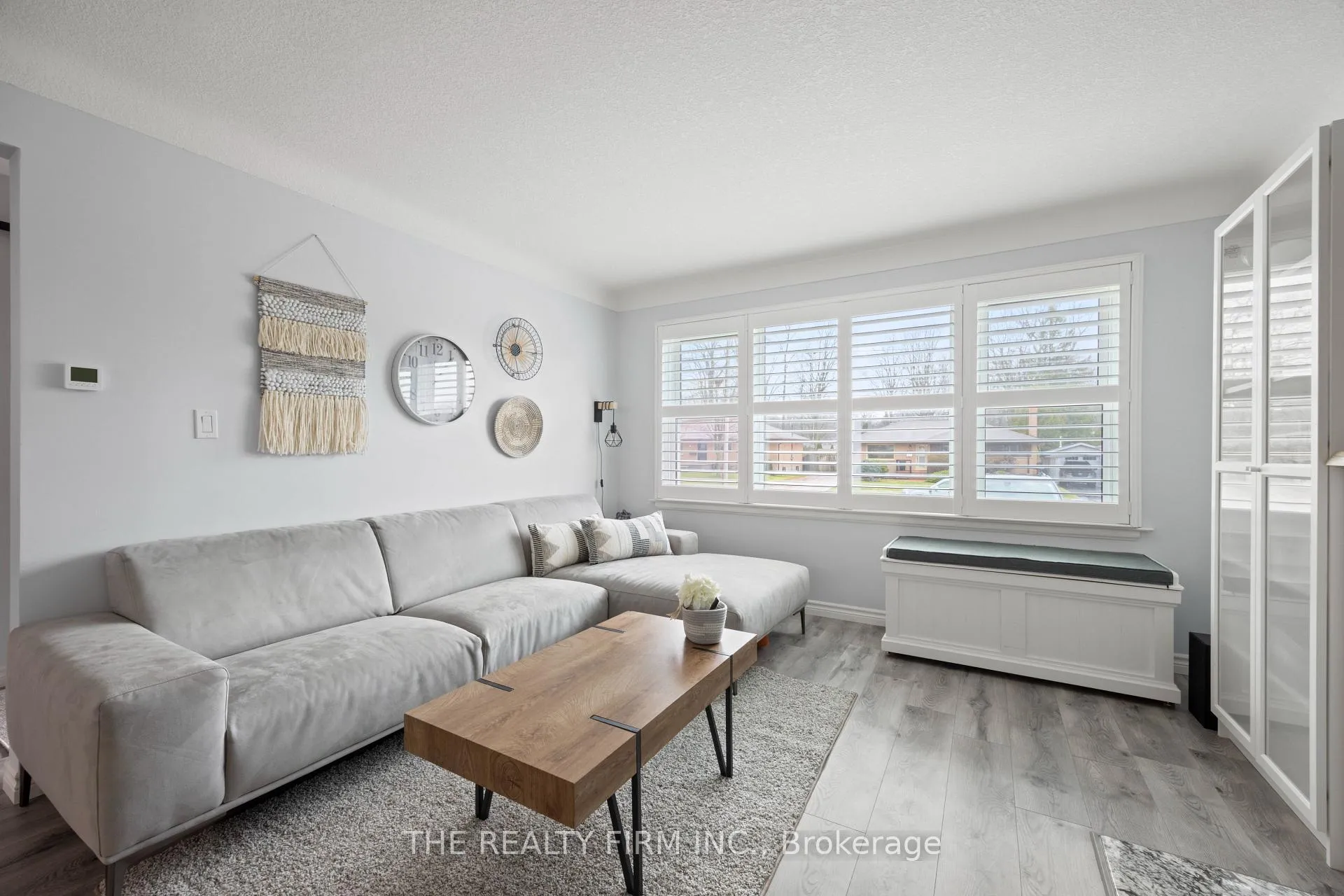Photo 9 of 476 Blake Street, London, South K — HOMEH