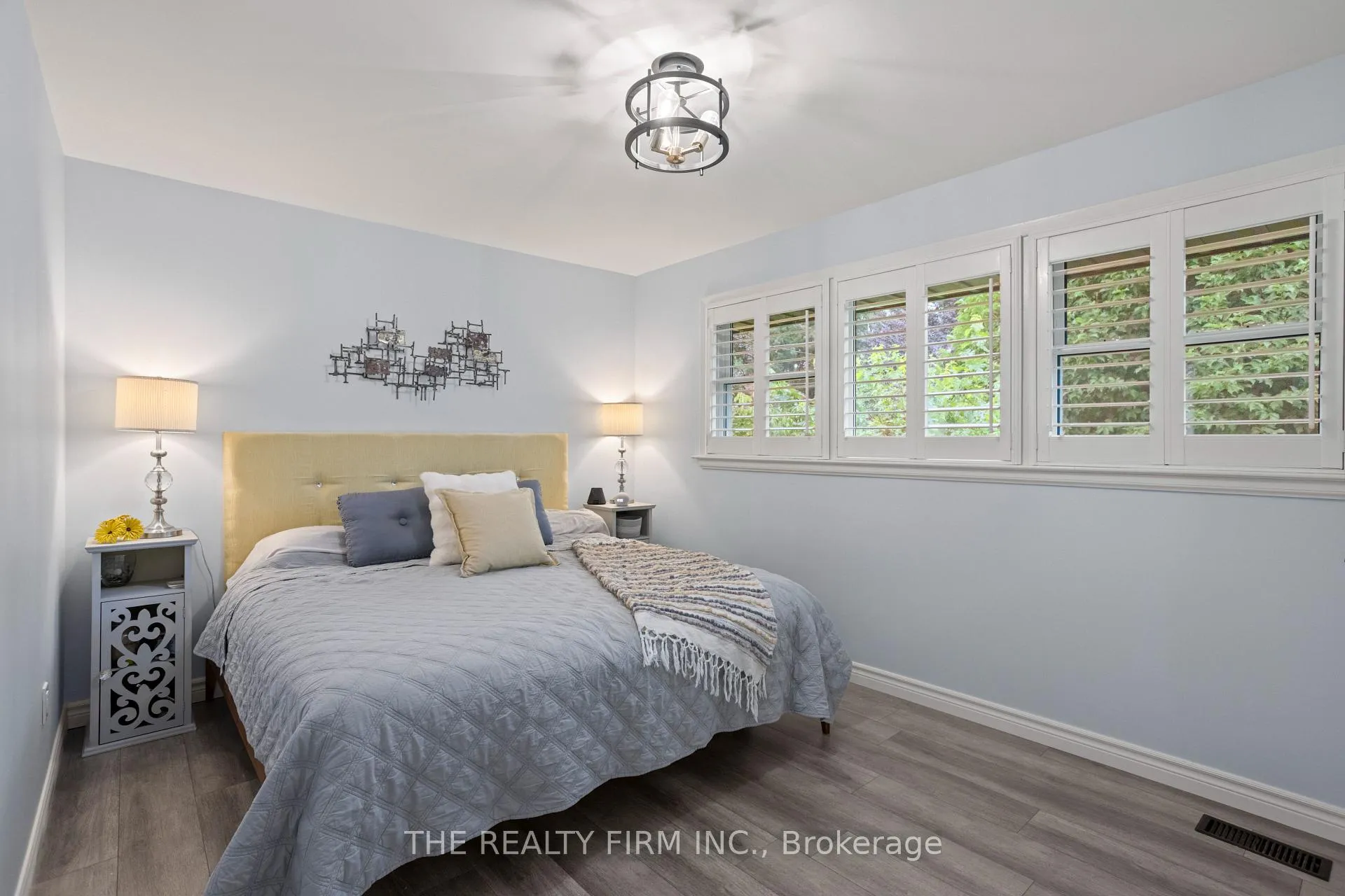 Photo 18 of 476 Blake Street, London, South K — HOMEH