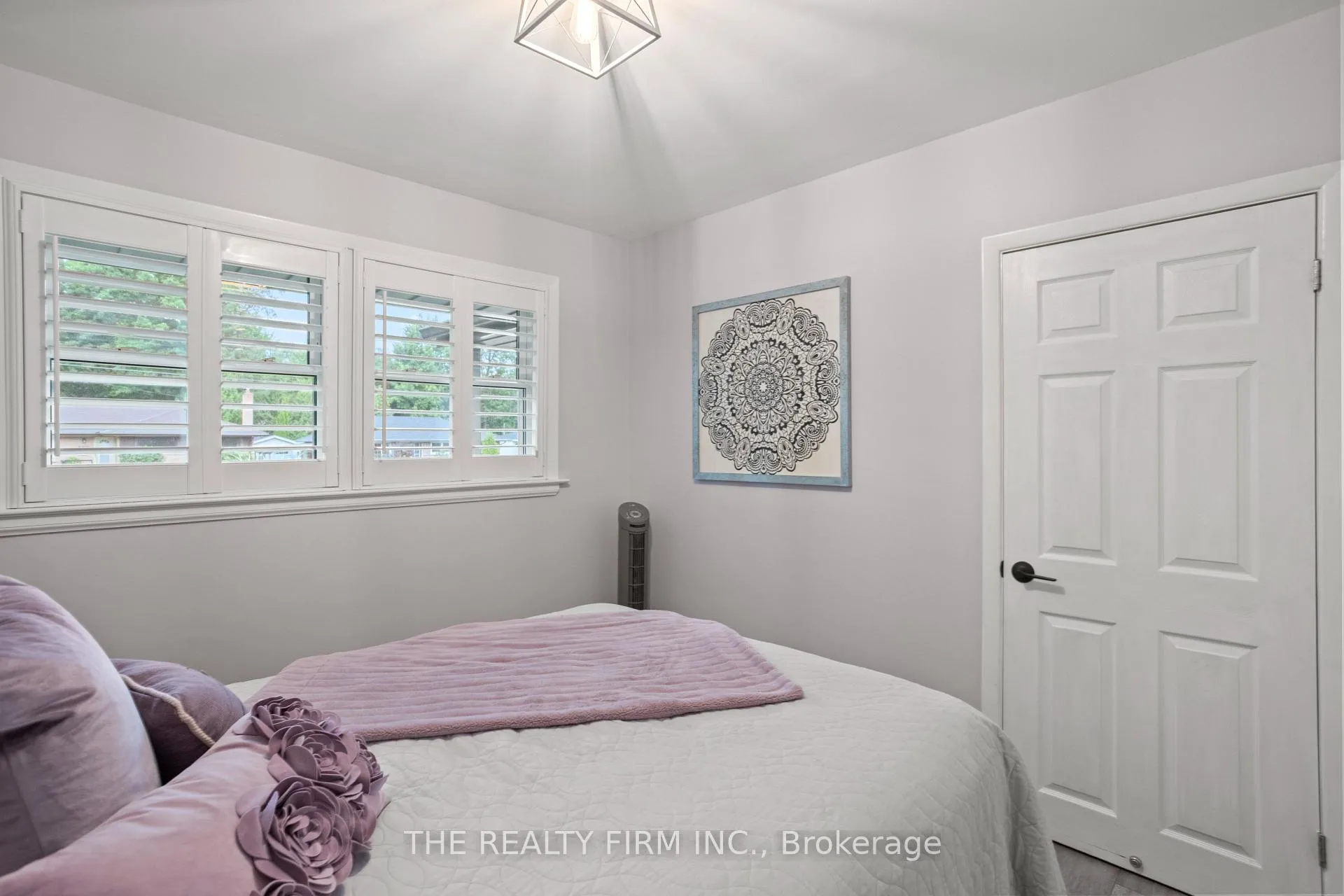 Photo 21 of 476 Blake Street, London, South K — HOMEH