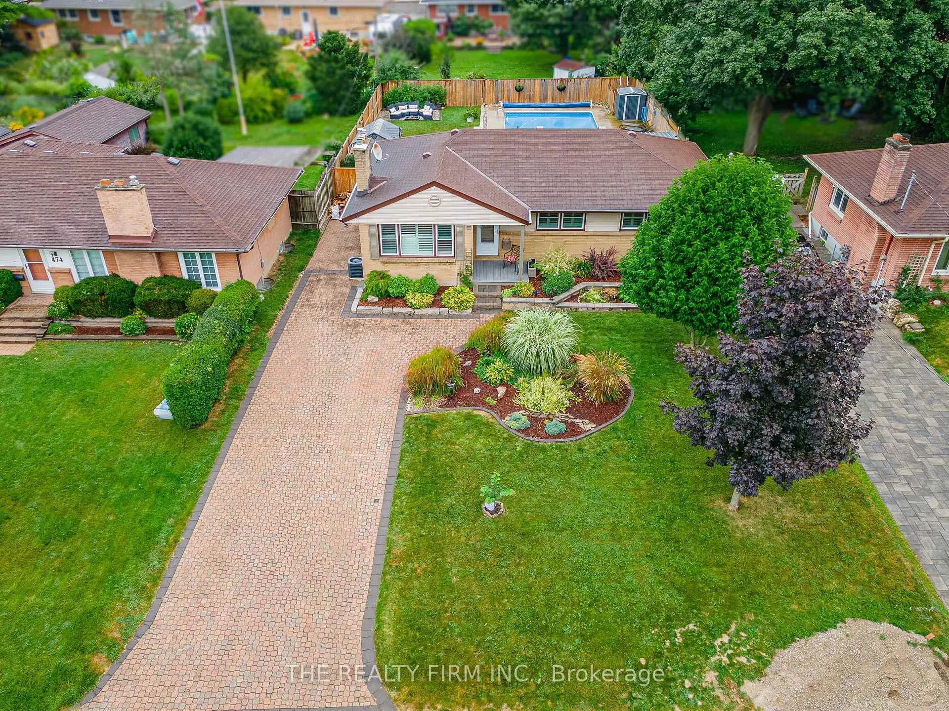 Photo 42 of 476 Blake Street, London, South K — HOMEH