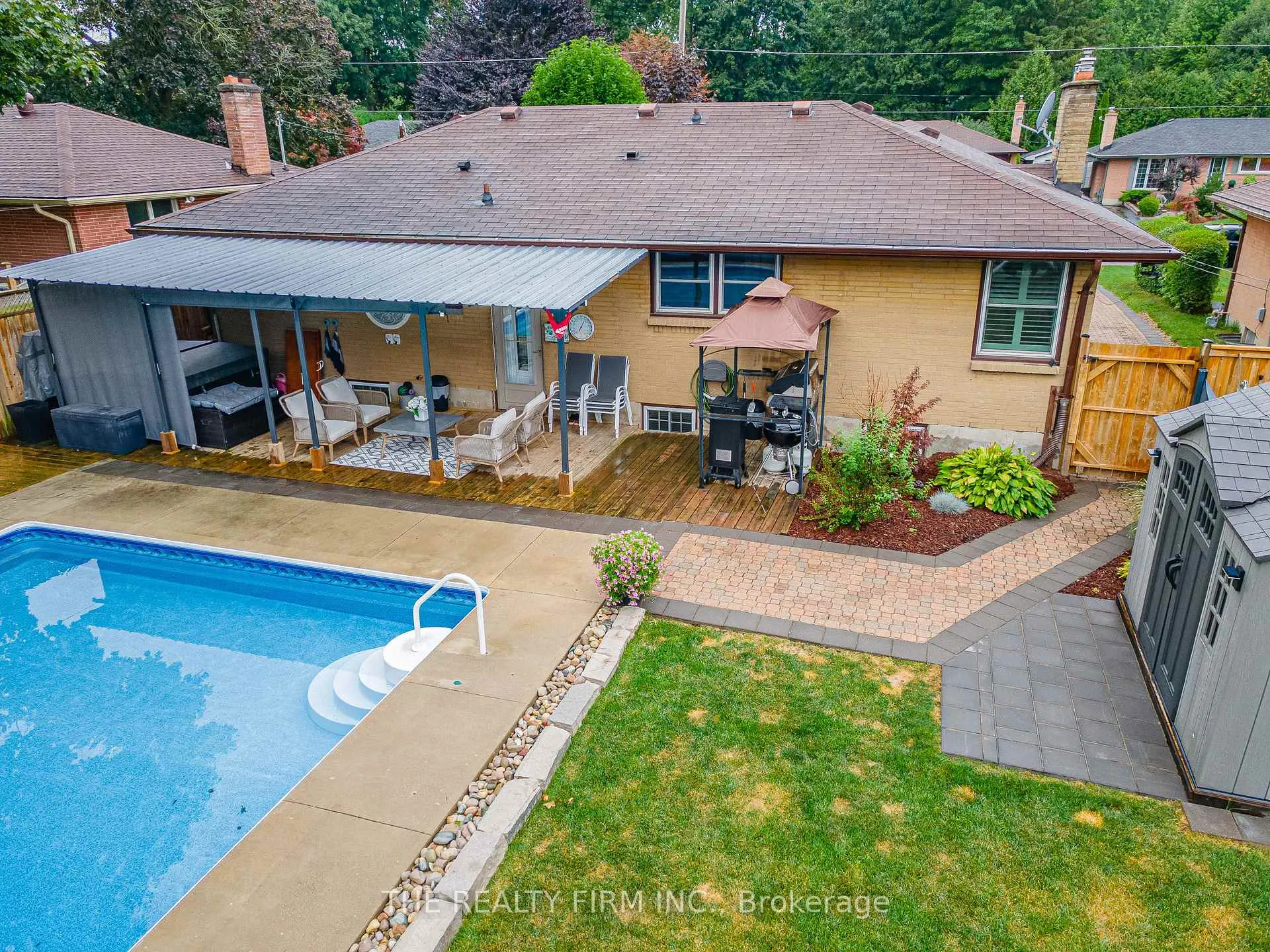 Photo 45 of 476 Blake Street, London, South K — HOMEH