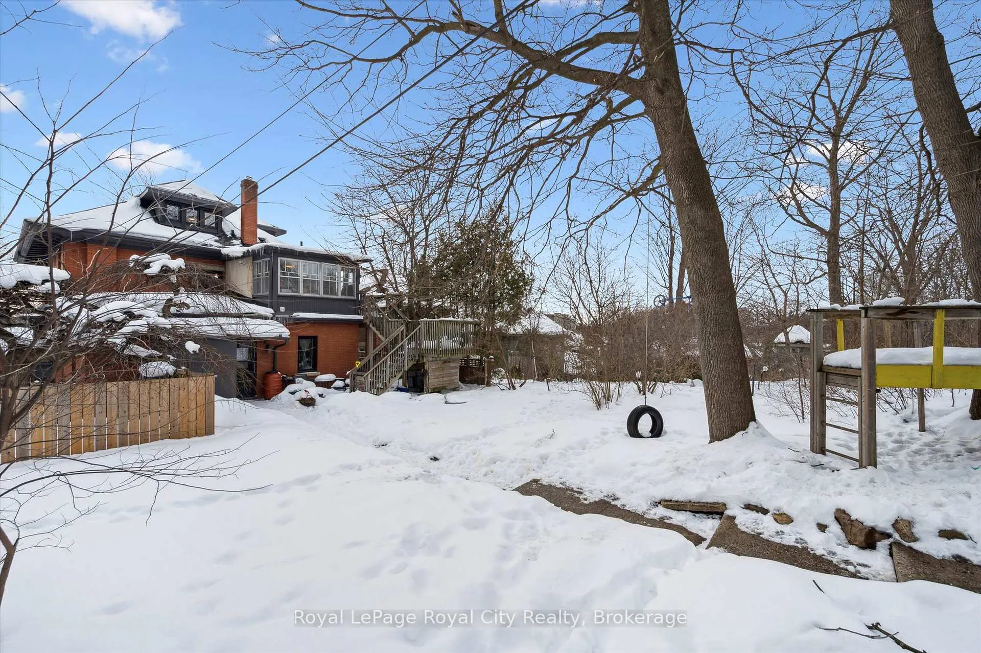 Photo 31 of Unit Upper, 467 Woolwich Street, Guelph, Exhibition Park — HOMEH
