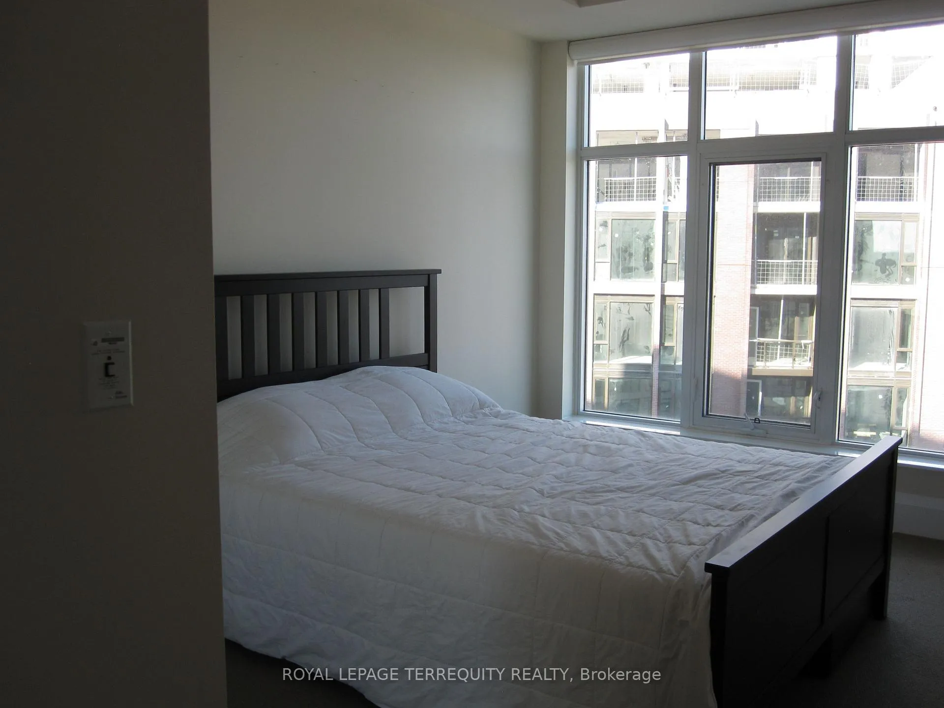 Photo 17 of Unit 1011, 1 Old Mill Drive, Toronto, High Park-Swansea — HOMEH