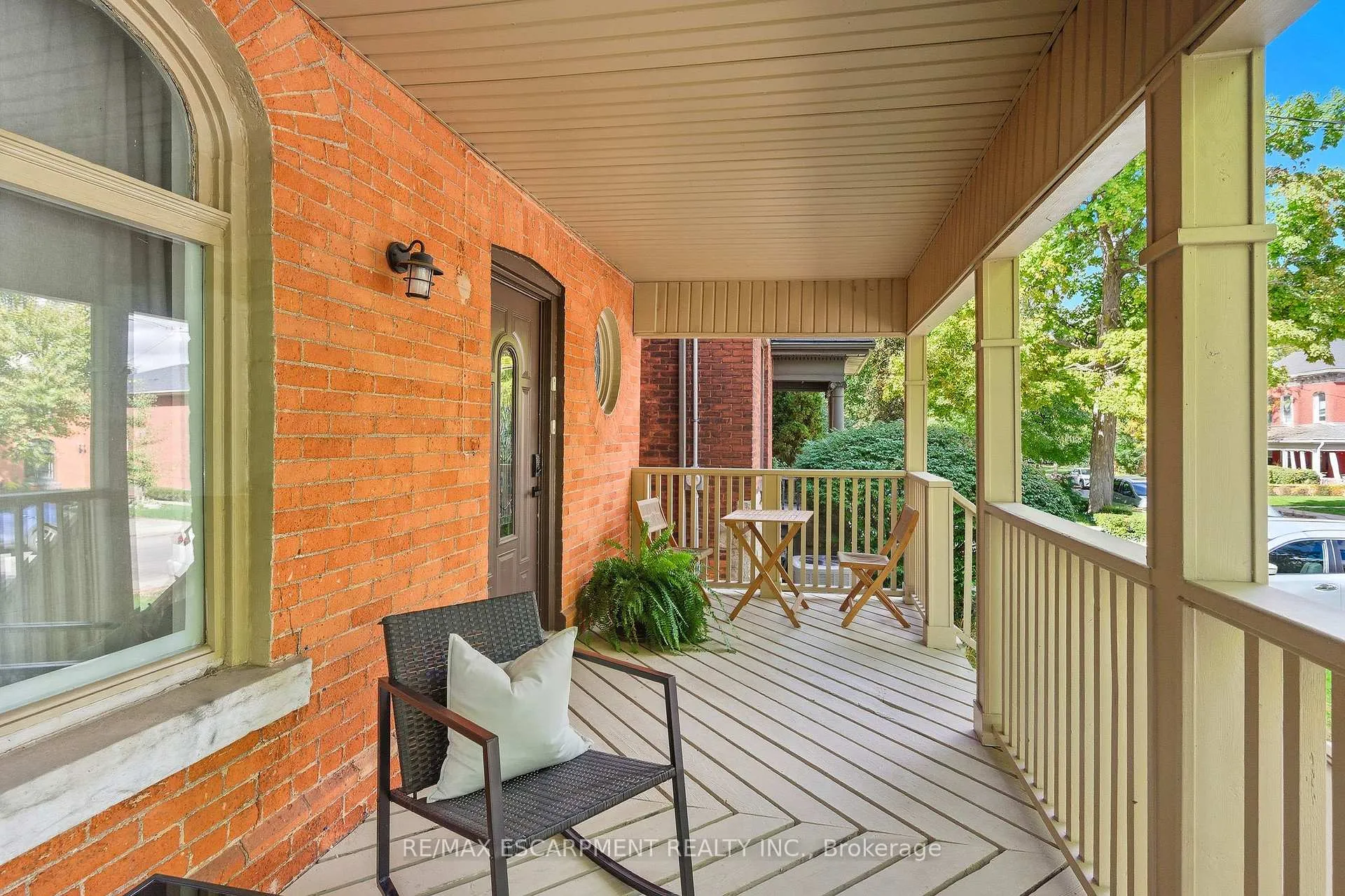 Photo 6 of 33 Homewood Avenue, Hamilton, Kirkendall — HOMEH